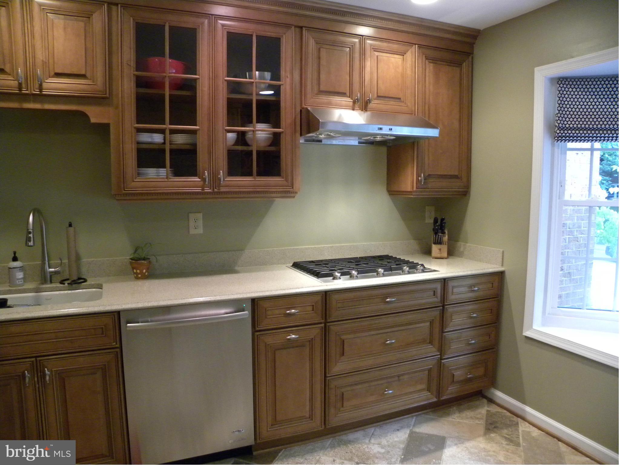 HUNTINGTON AT MT VERNON - Residential