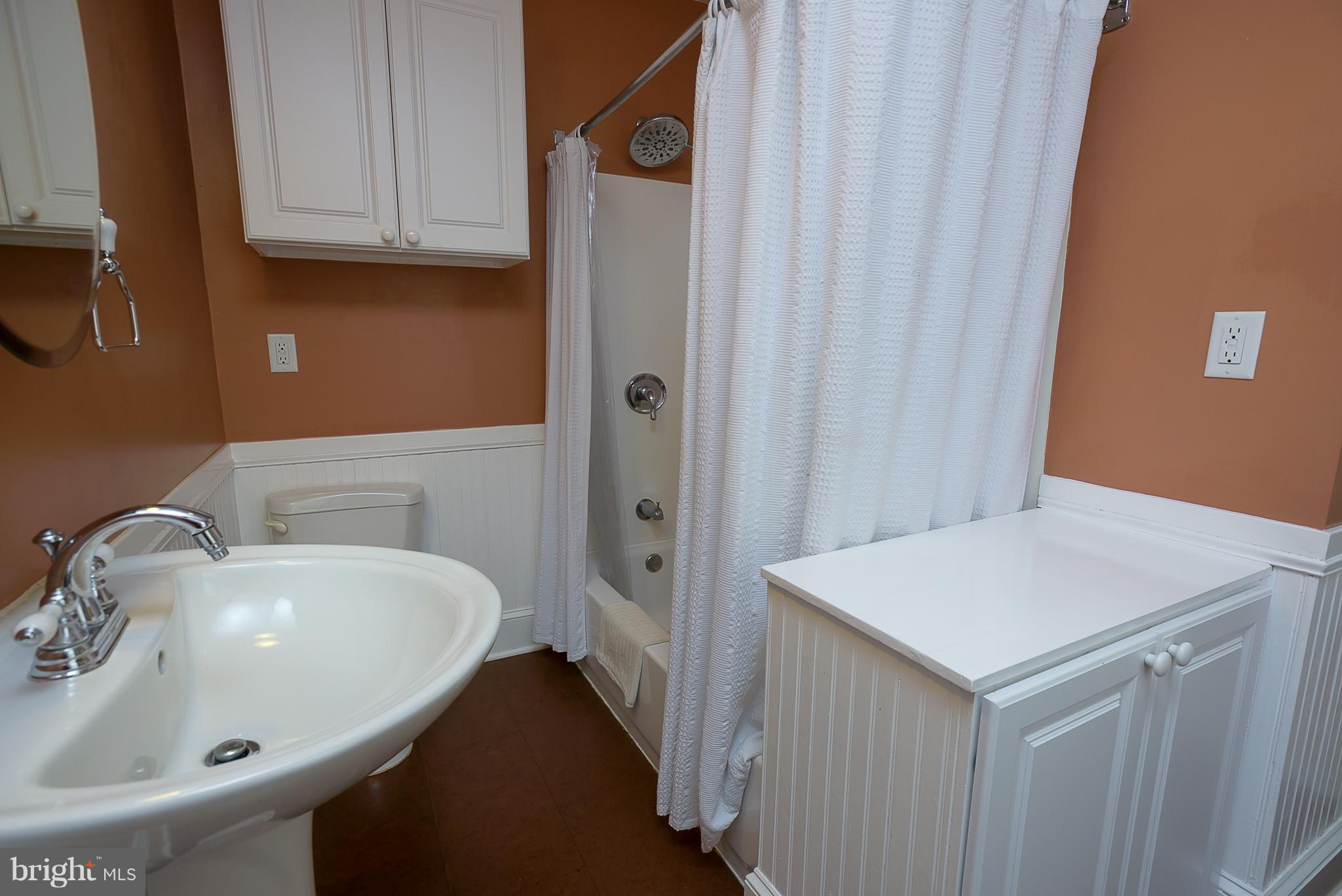 EASTPORT - Residential