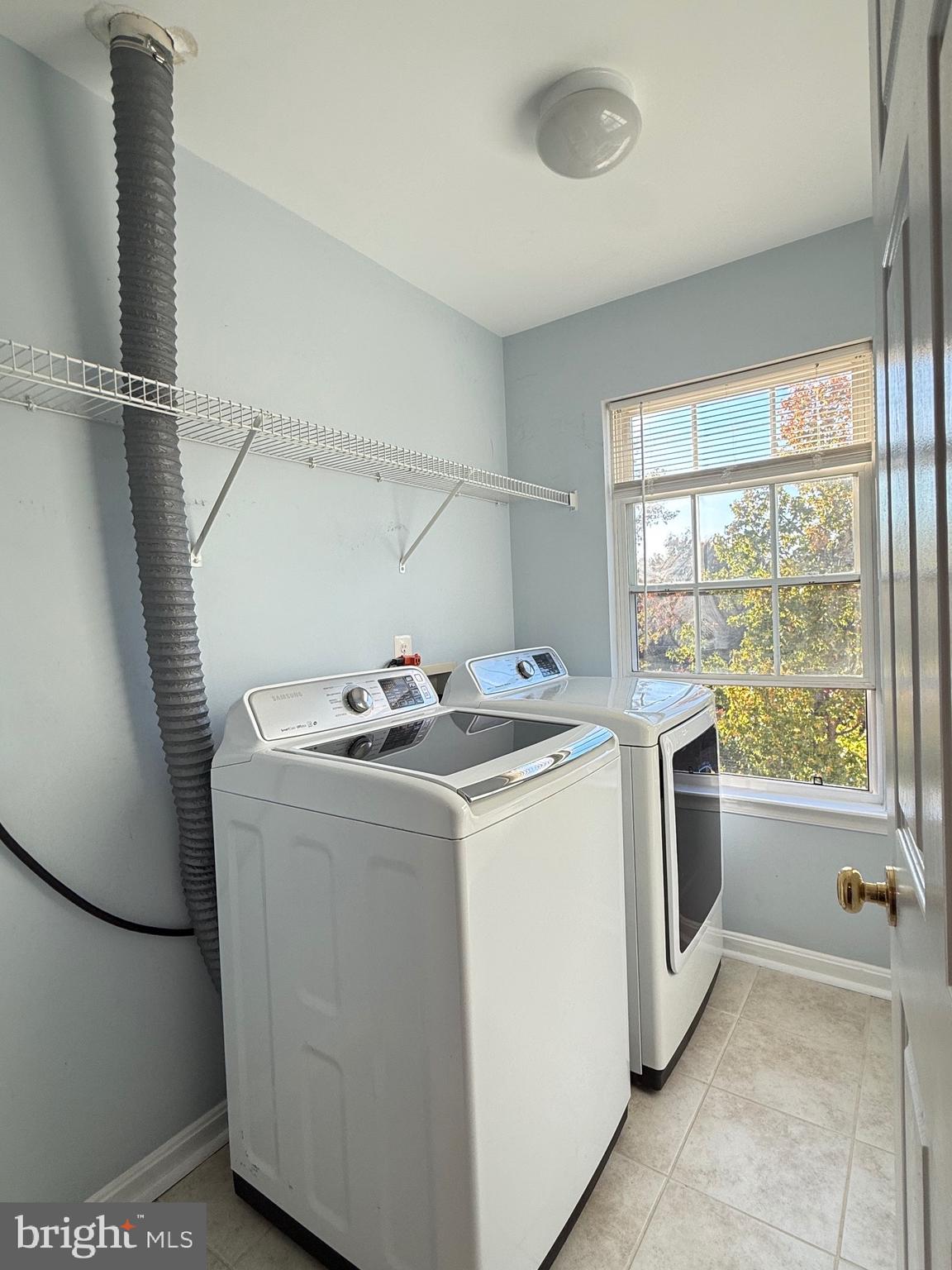 INDEPENDENCE - Residential Lease