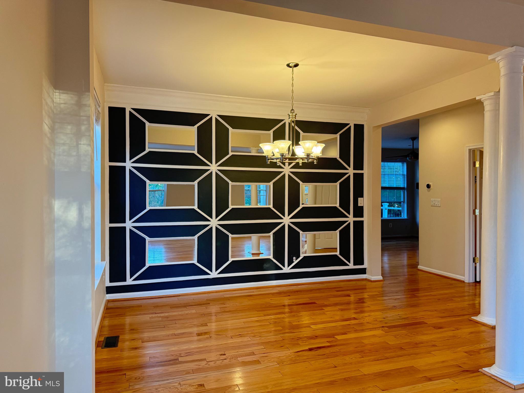 INDEPENDENCE - Residential Lease