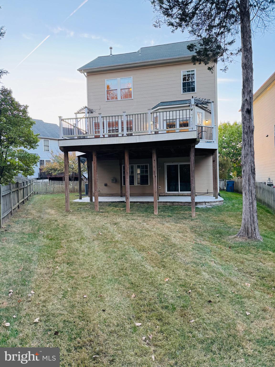 INDEPENDENCE - Residential Lease