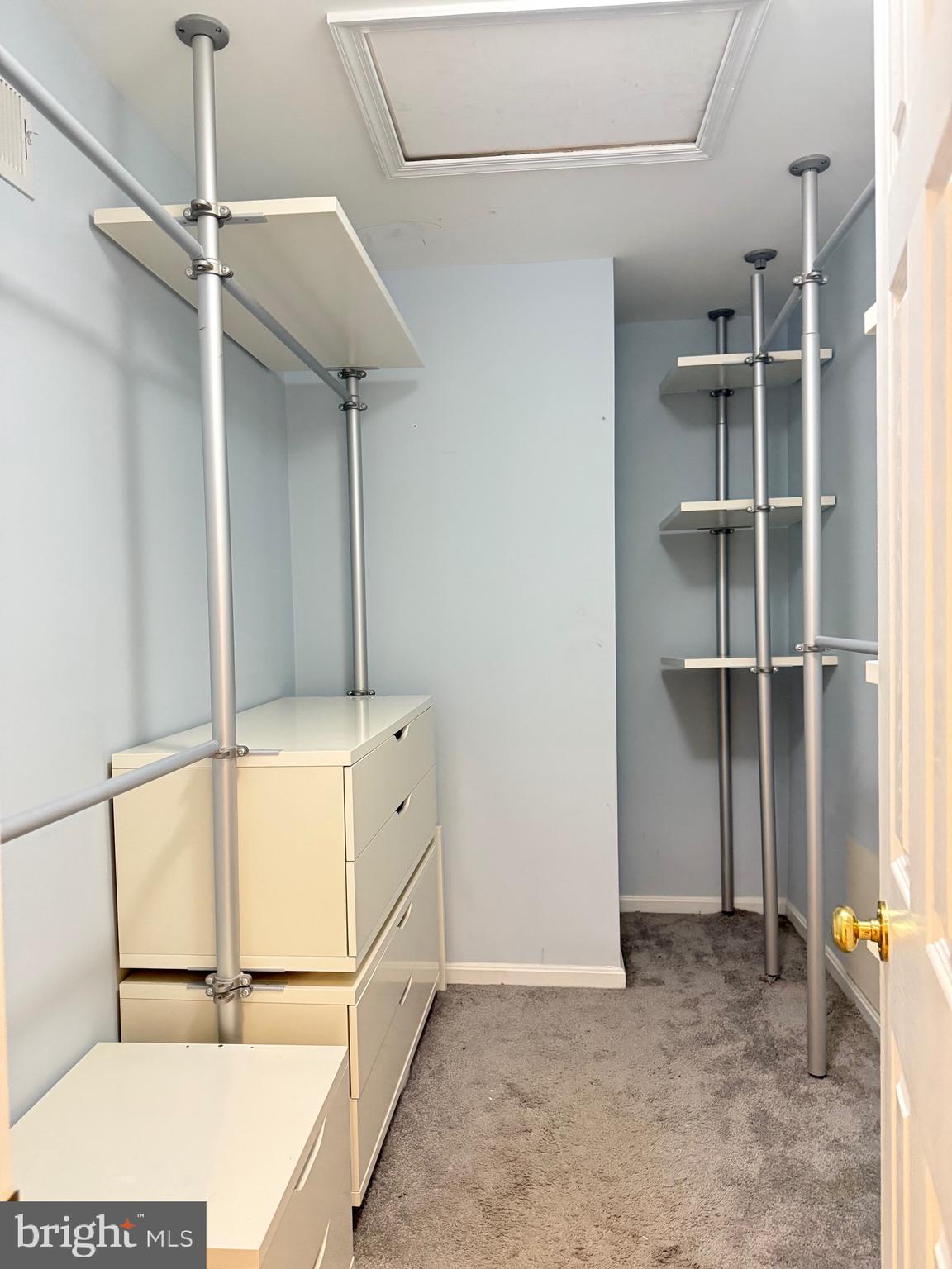 INDEPENDENCE - Residential Lease