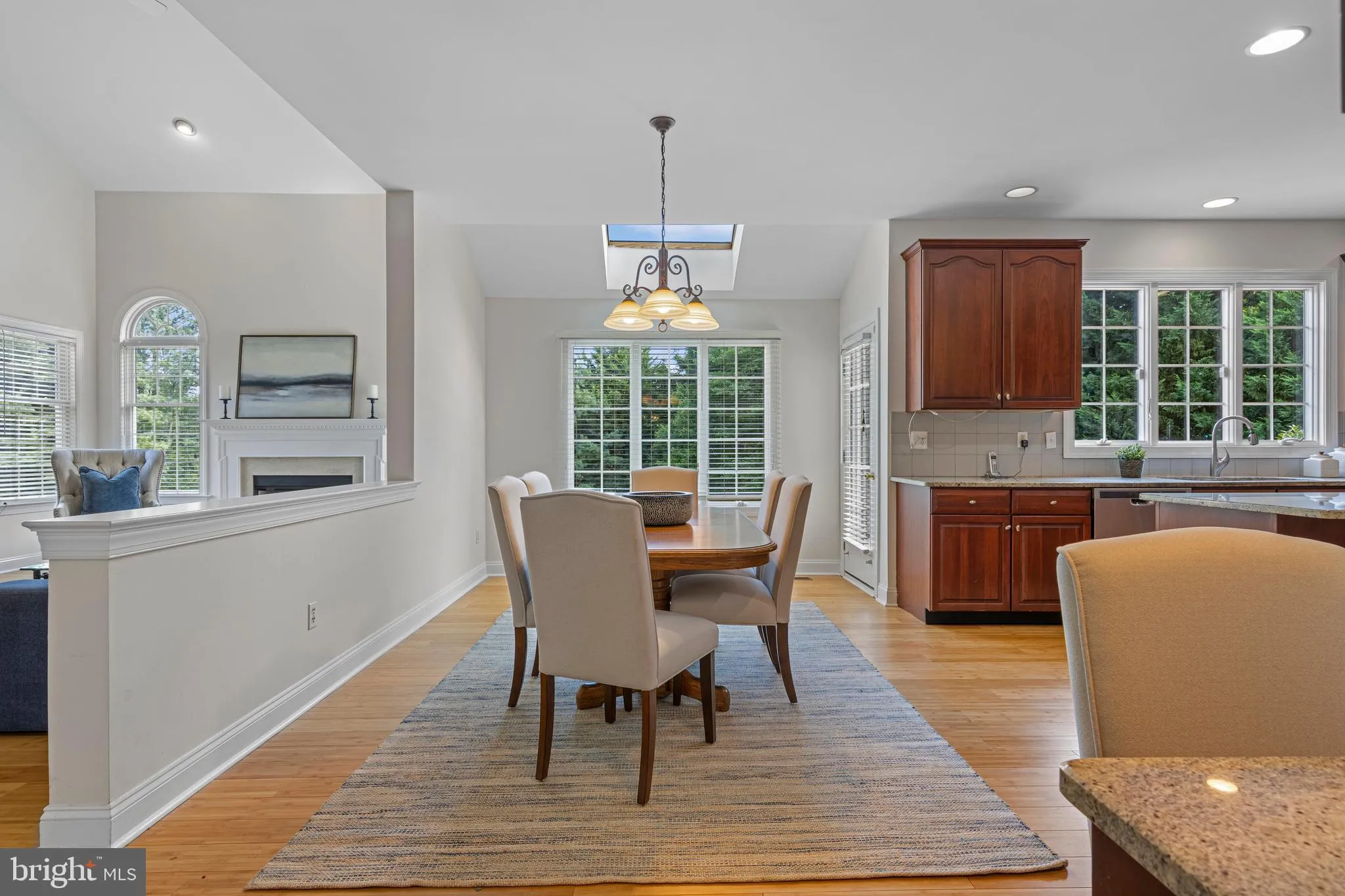 Berwyn, Pennsylvania 19312, United States, 5 Bedrooms Bedrooms, ,5 BathroomsBathrooms,Residential,Active,183816