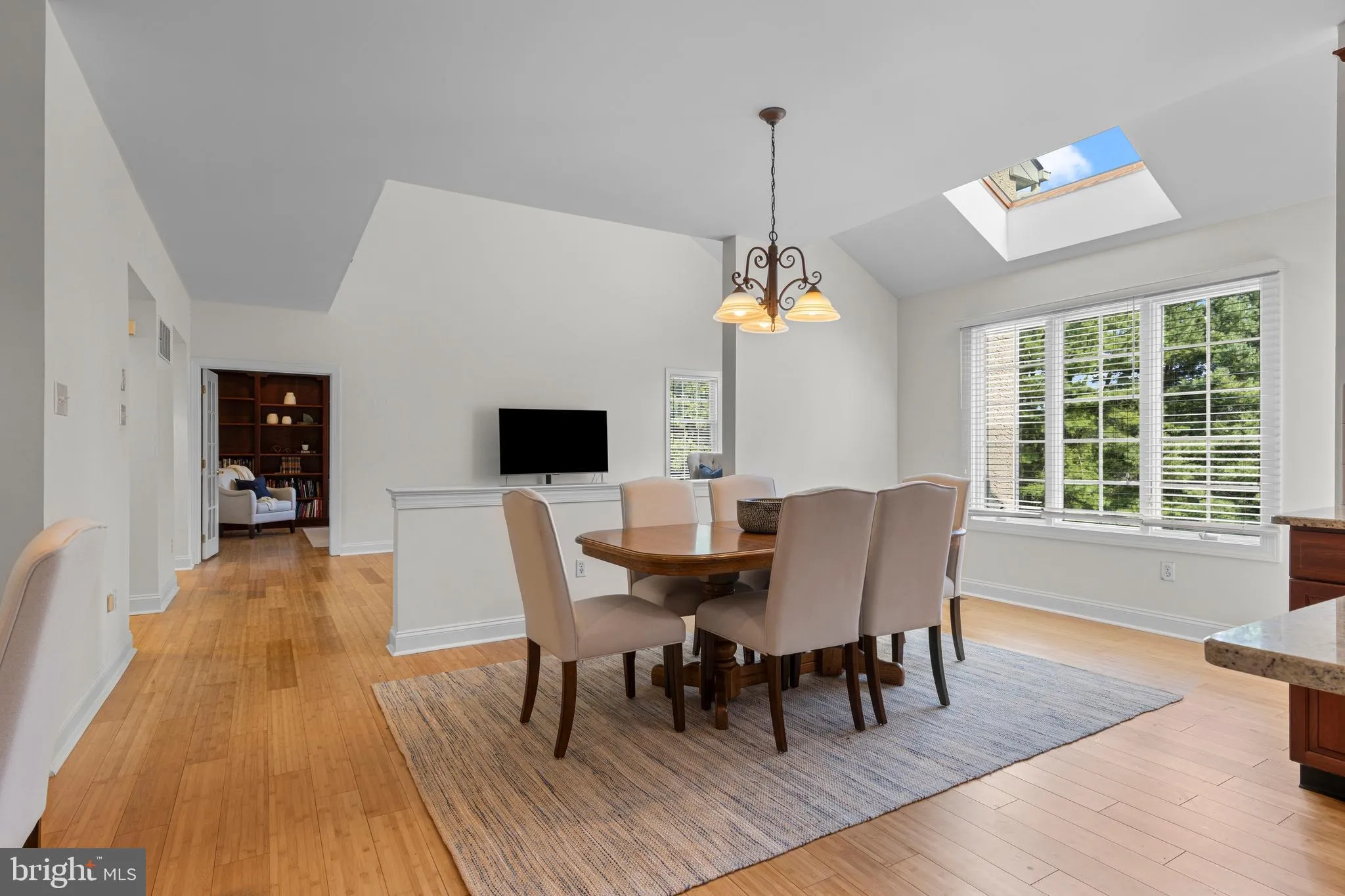 Berwyn, Pennsylvania 19312, United States, 5 Bedrooms Bedrooms, ,5 BathroomsBathrooms,Residential,Active,183816