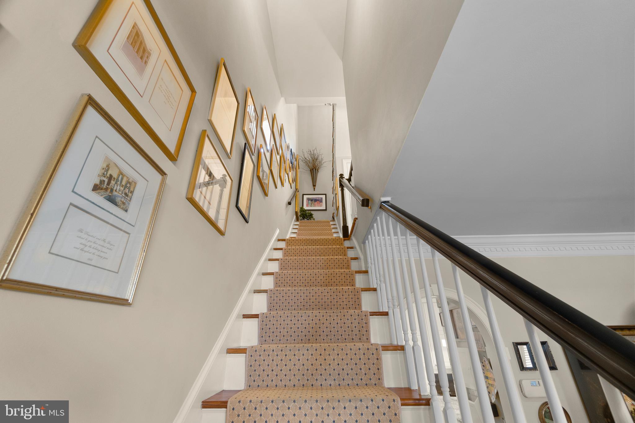 ST JOHNS SQUARE - Residential