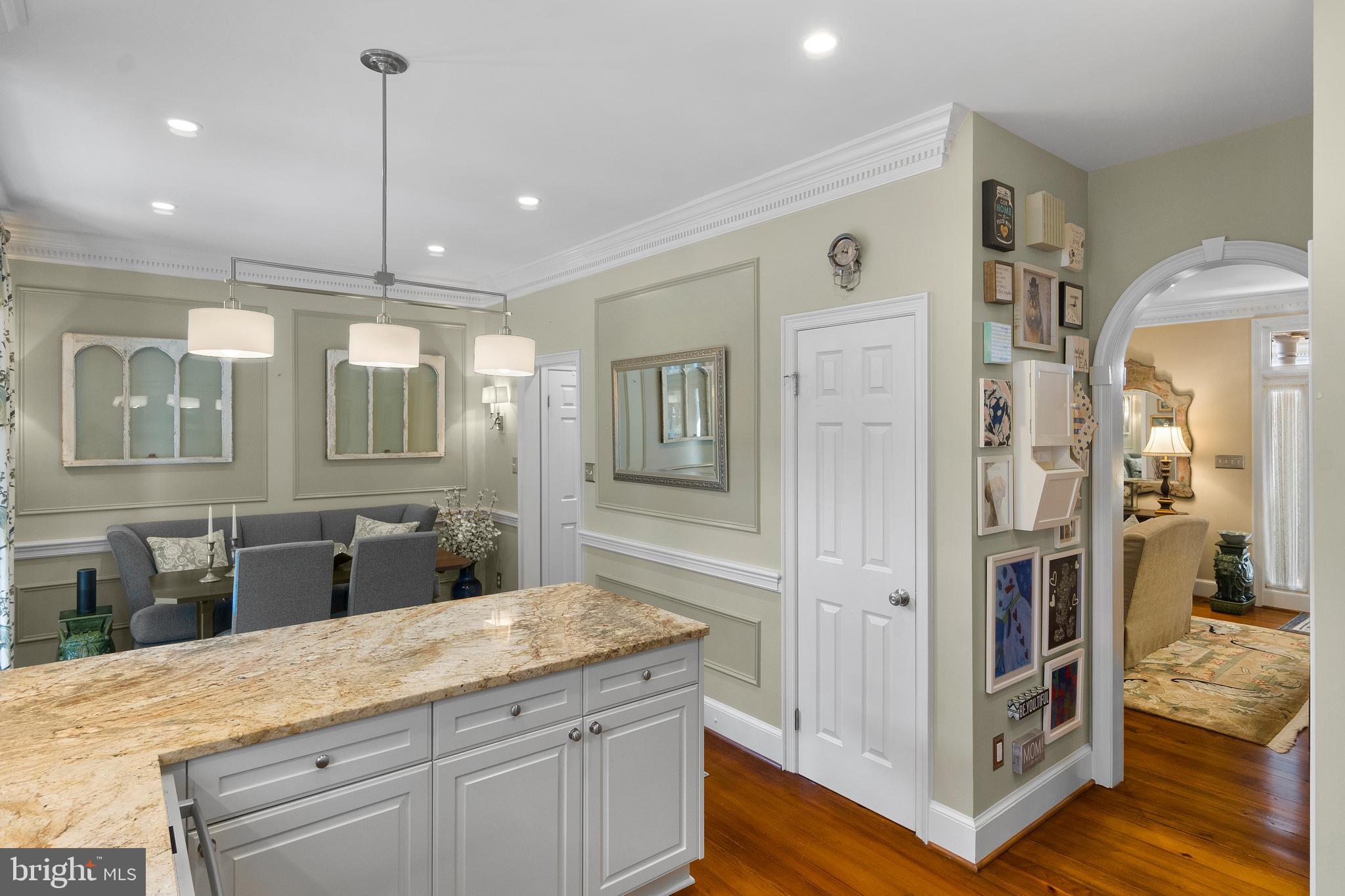 ST JOHNS SQUARE - Residential