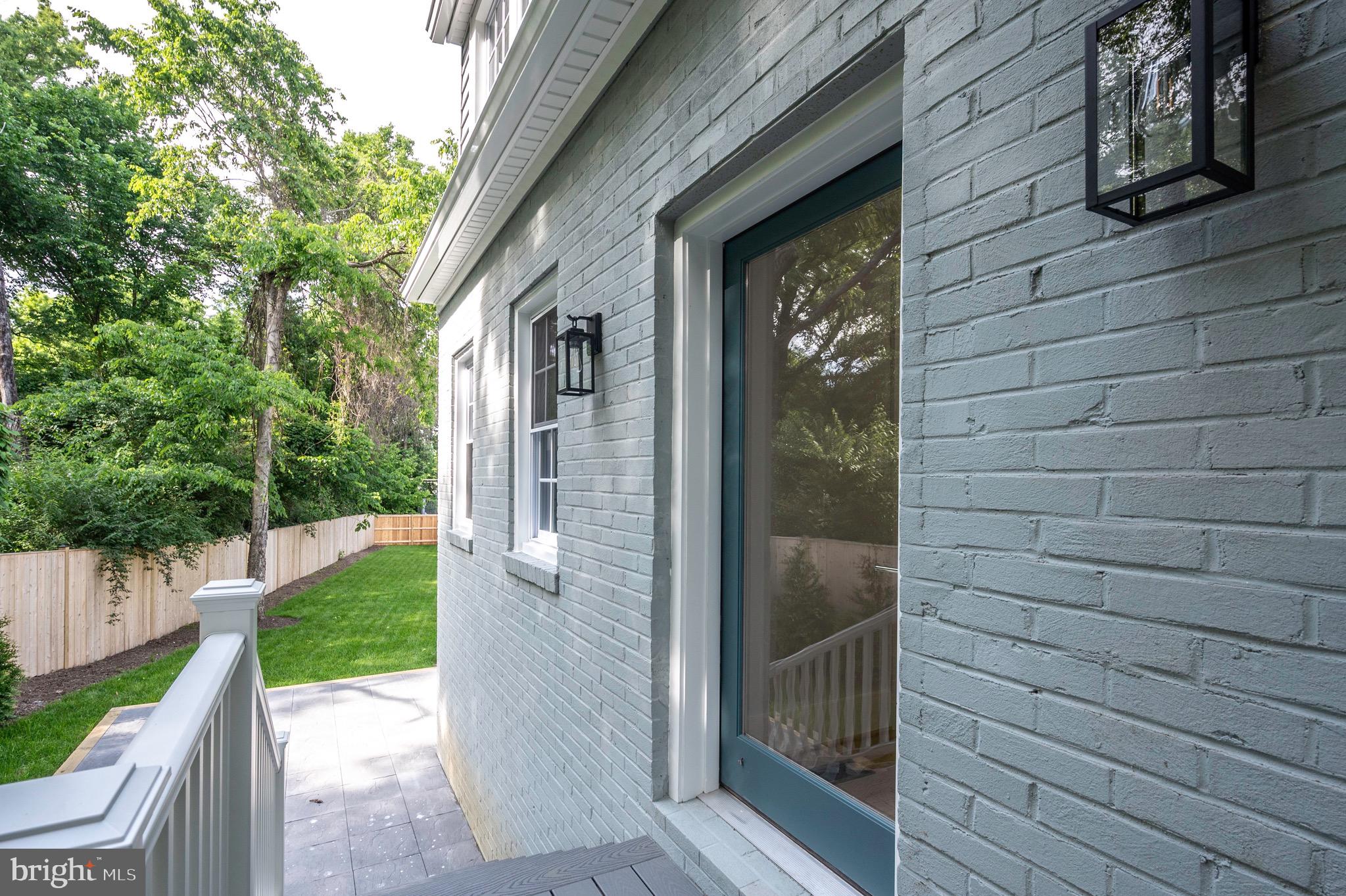 WELLINGTON - Residential