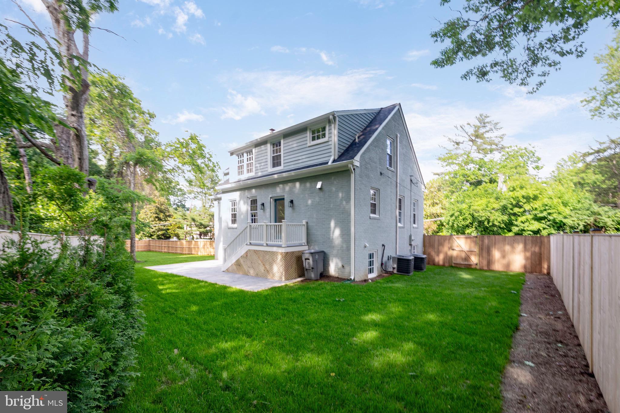 WELLINGTON - Residential