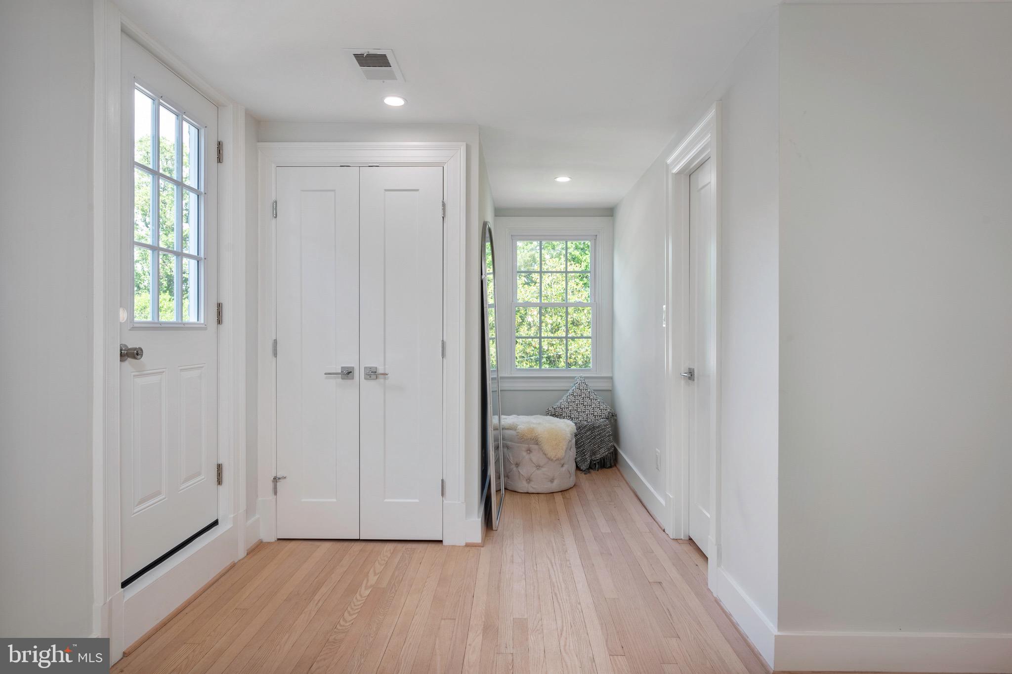 WELLINGTON - Residential