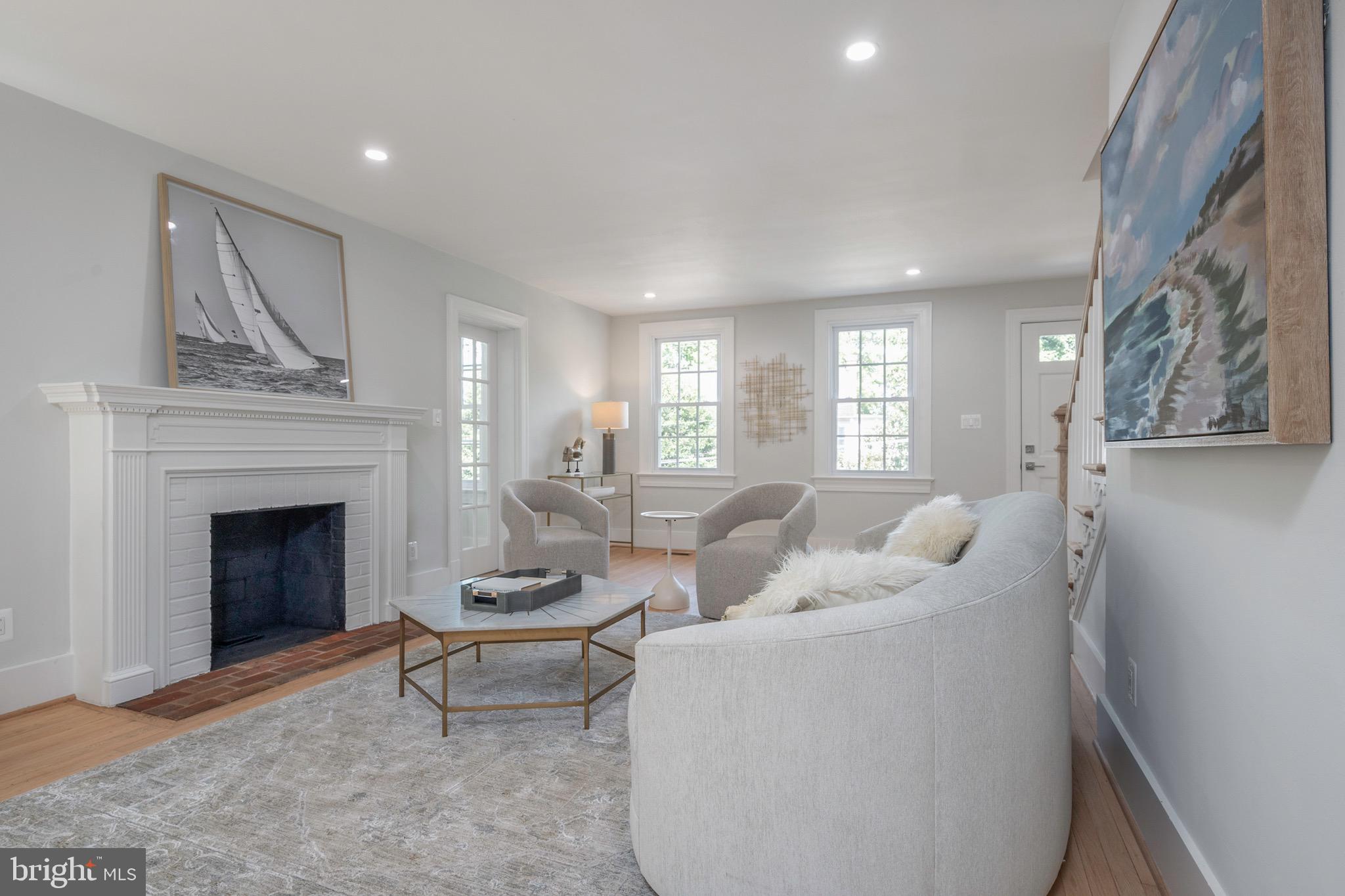 WELLINGTON - Residential