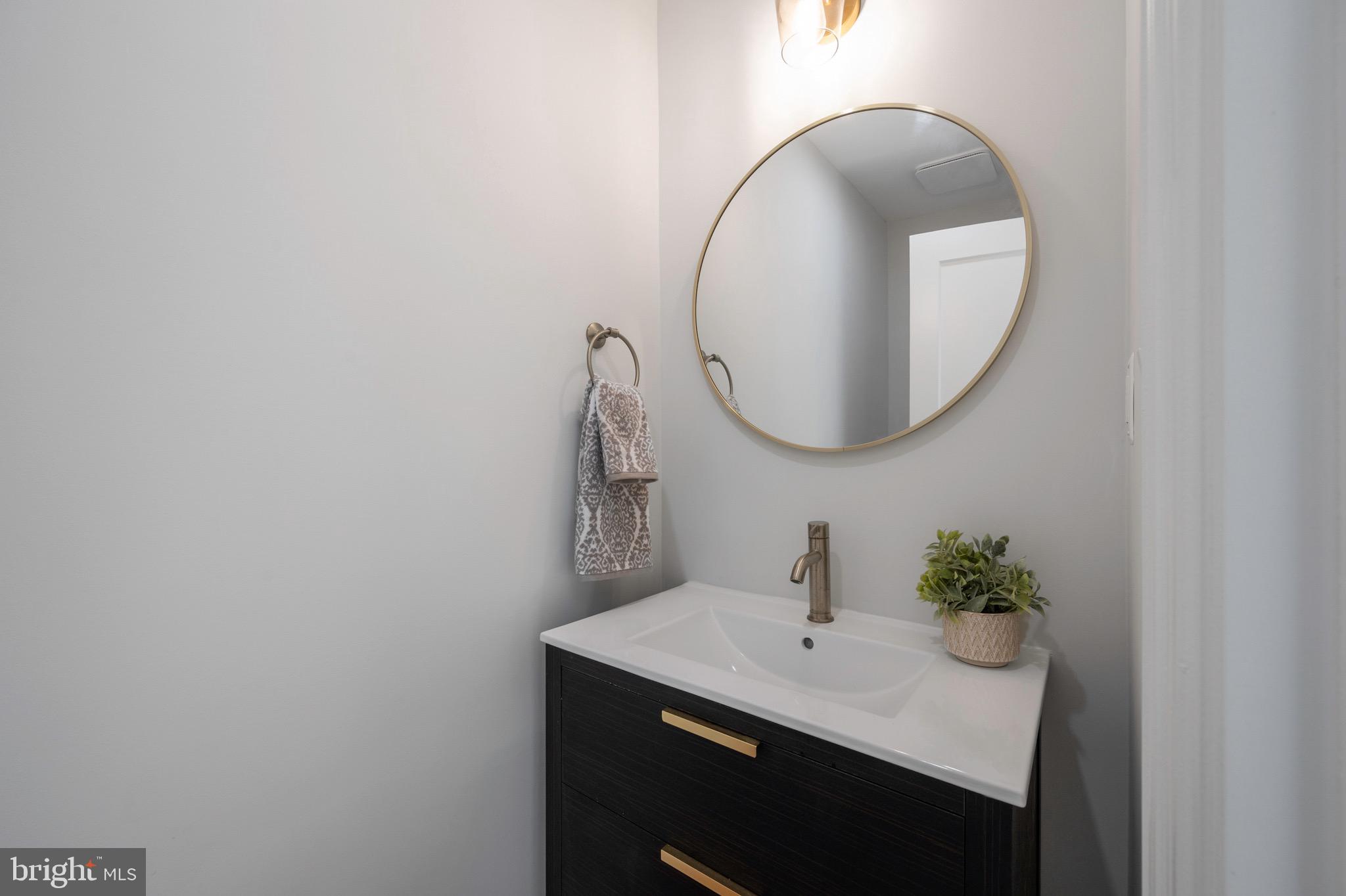 WELLINGTON - Residential