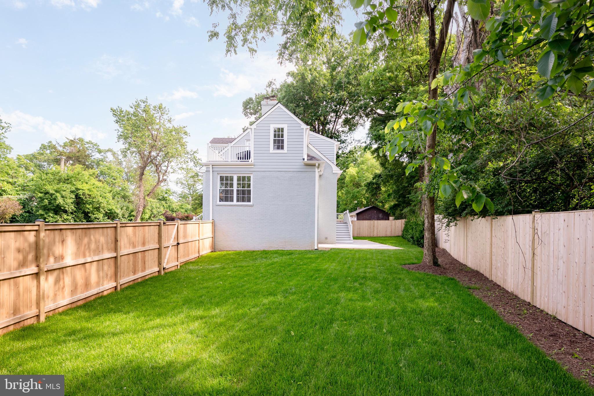 WELLINGTON - Residential