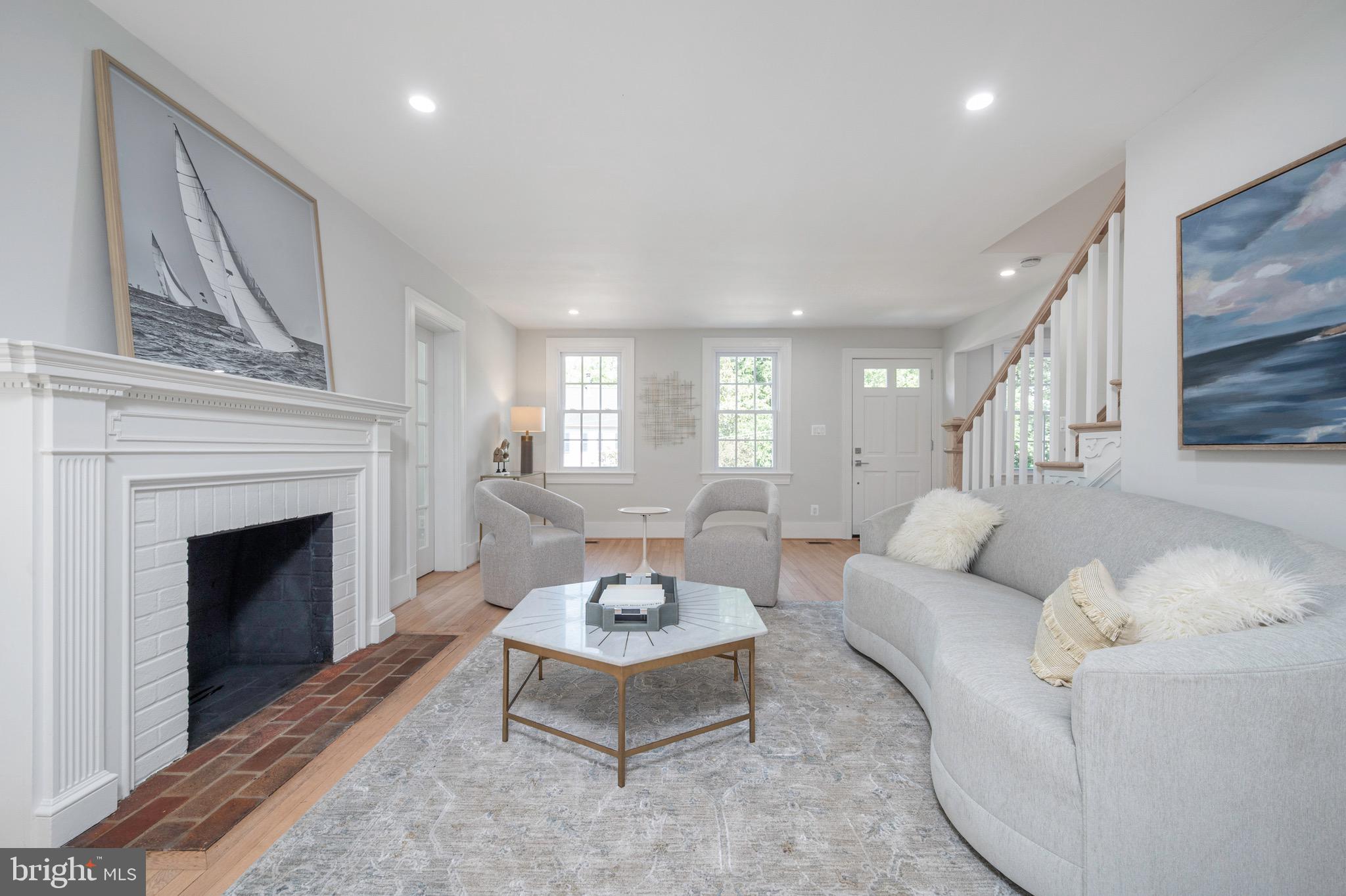 WELLINGTON - Residential