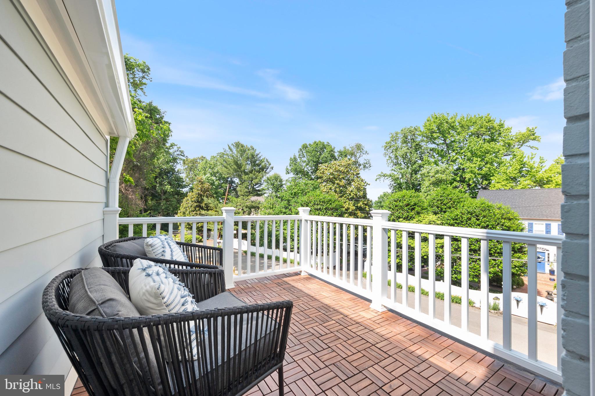 WELLINGTON - Residential