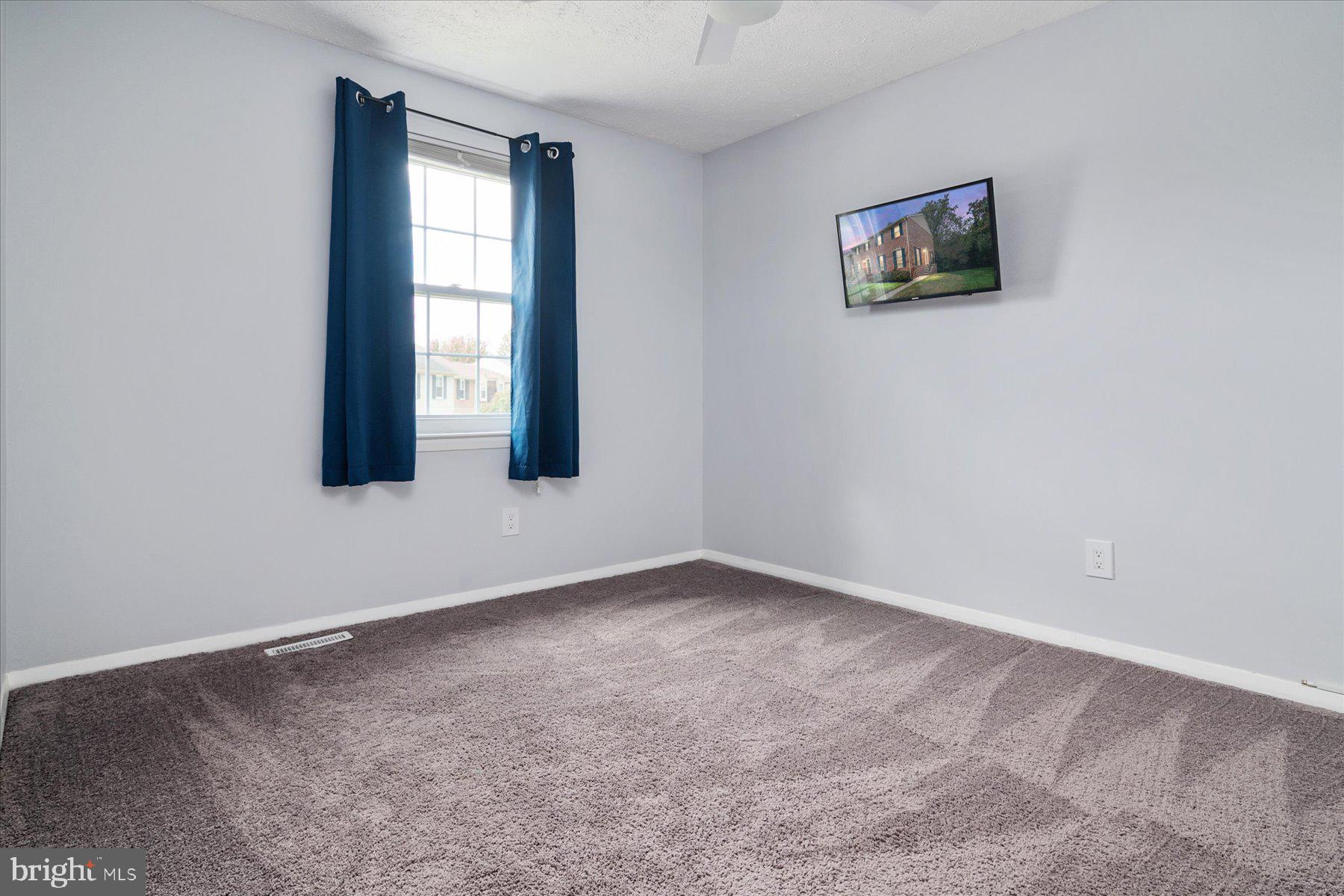 ELIZABETHS LANDING - Residential