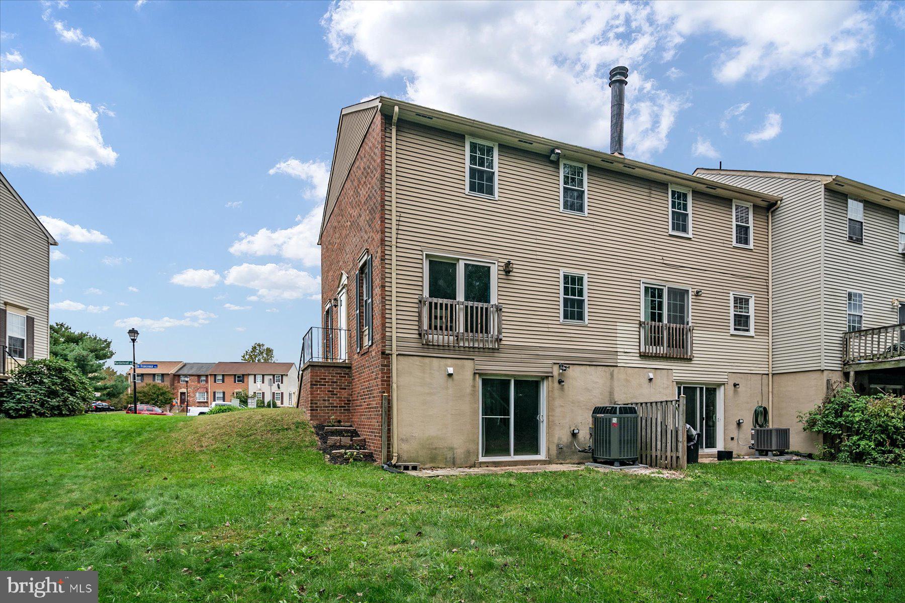 ELIZABETHS LANDING - Residential