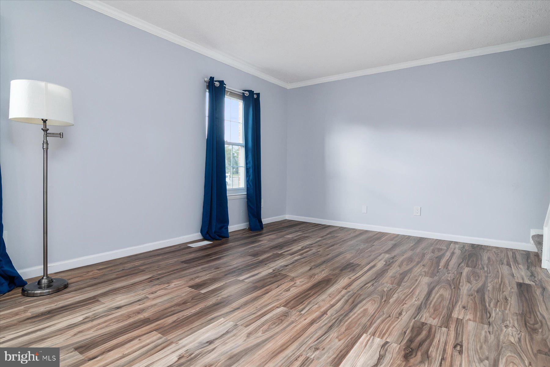 ELIZABETHS LANDING - Residential