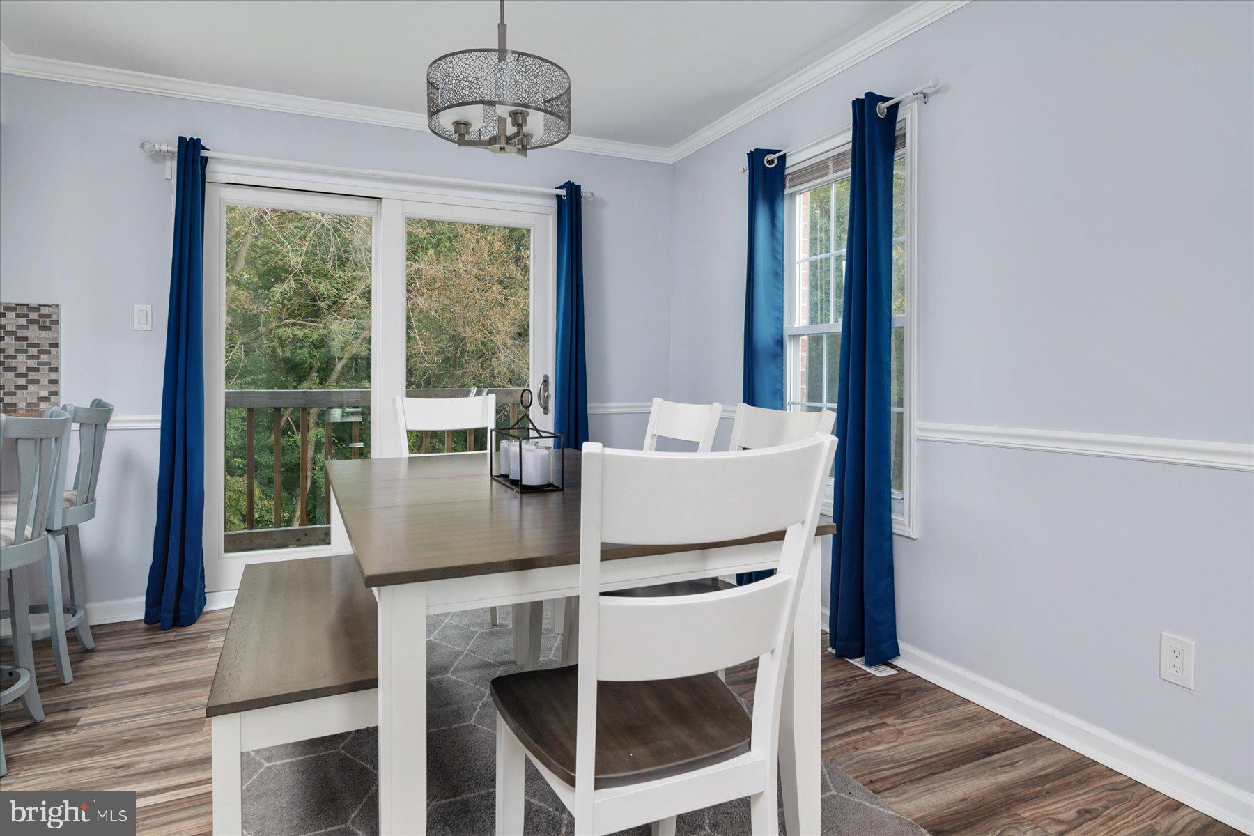 ELIZABETHS LANDING - Residential