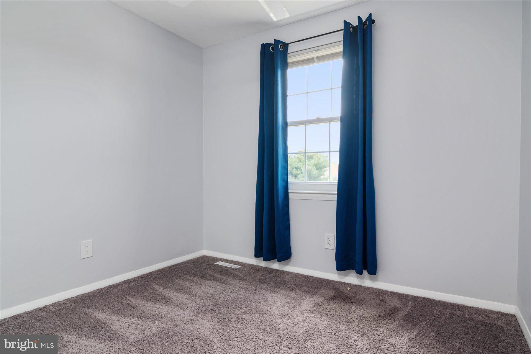 ELIZABETHS LANDING - Residential