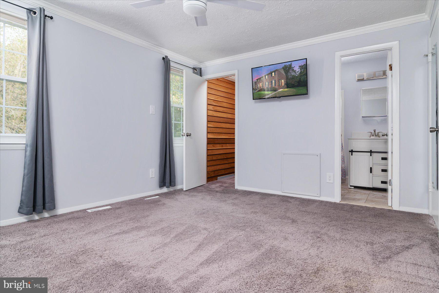 ELIZABETHS LANDING - Residential