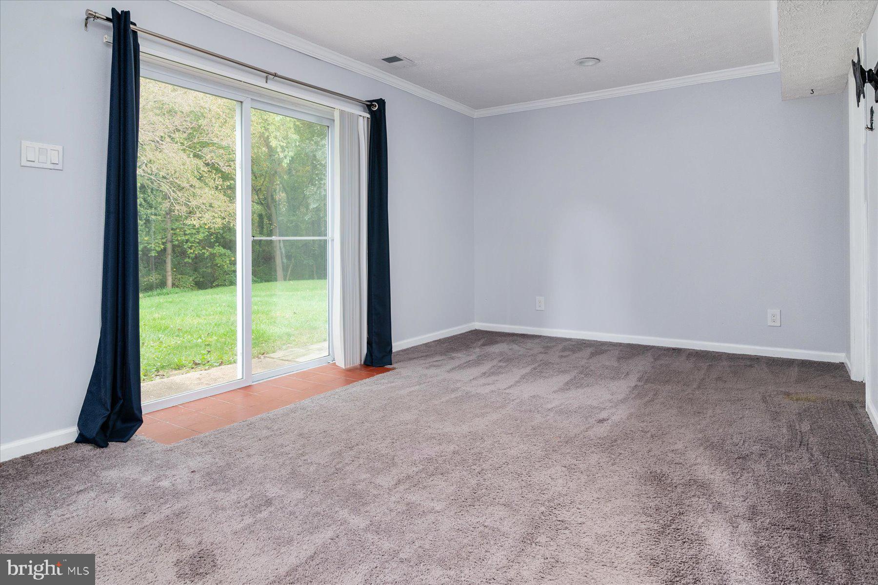 ELIZABETHS LANDING - Residential