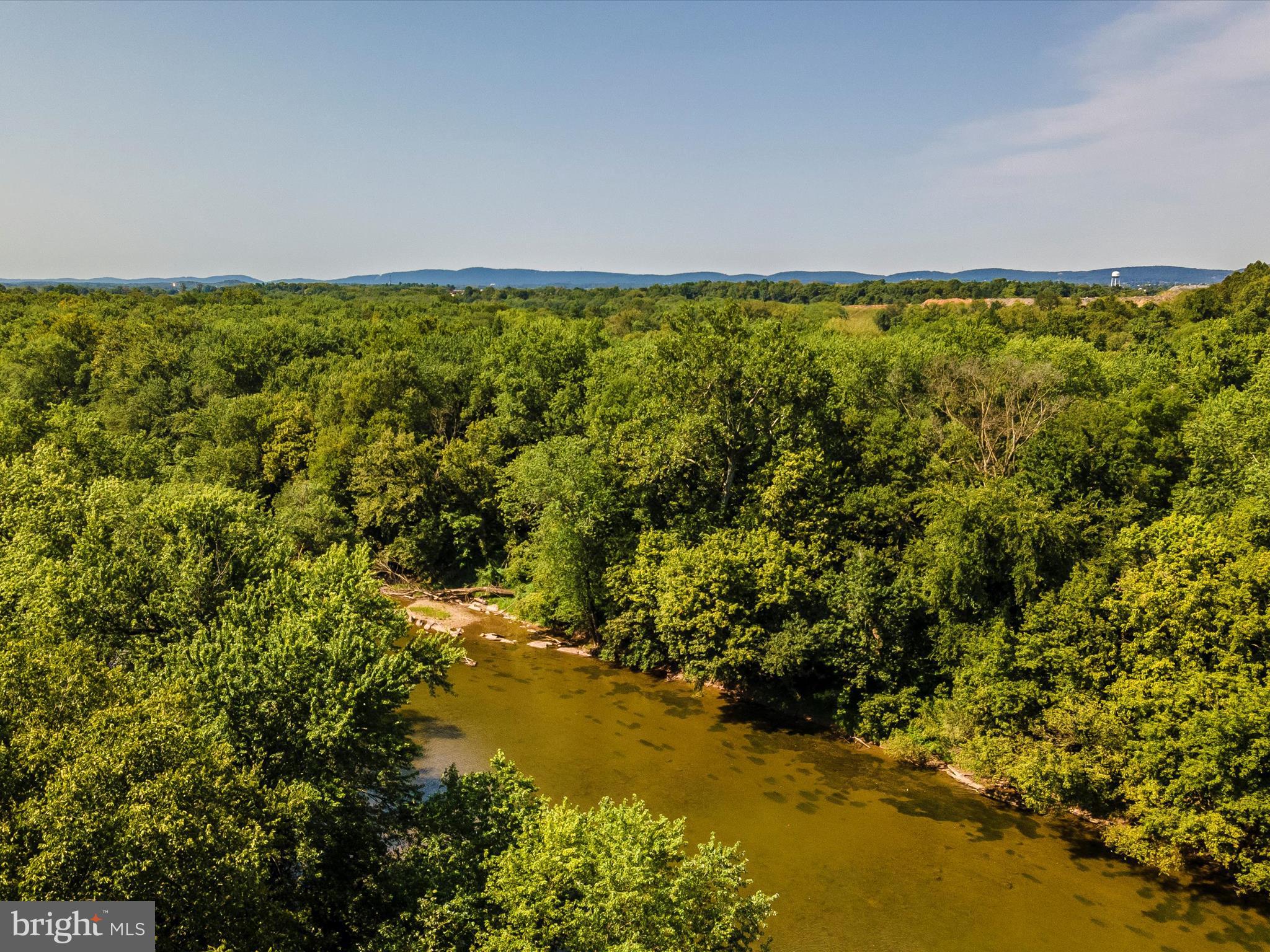 TALLYN RIDGE - Residential