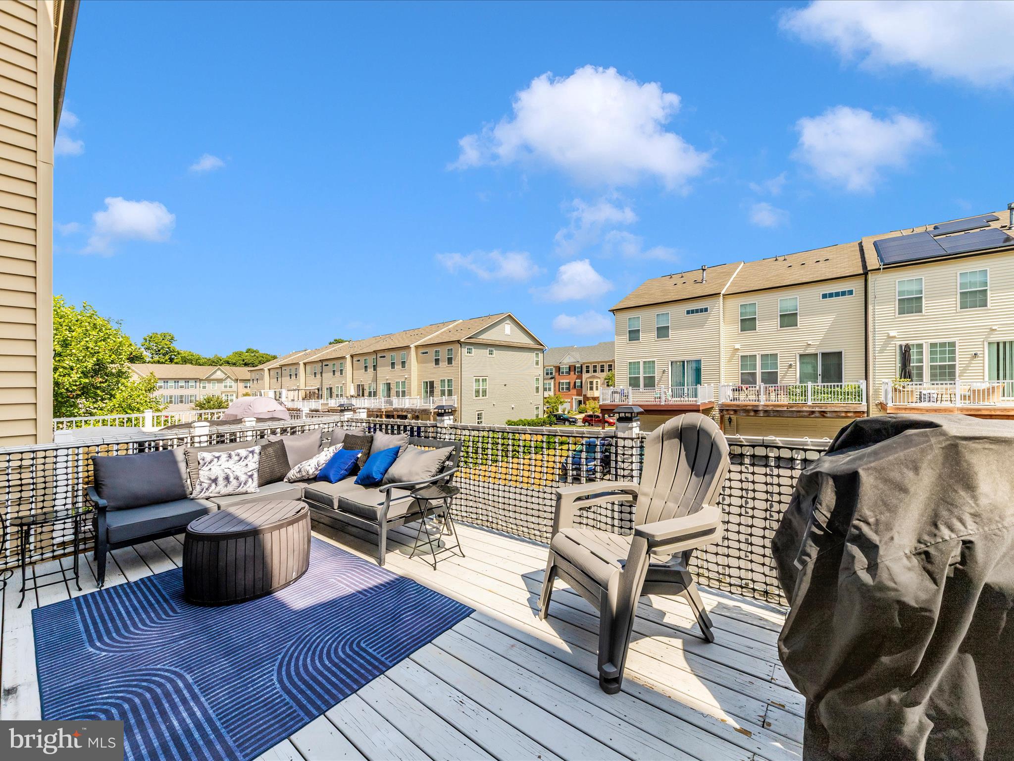 TALLYN RIDGE - Residential