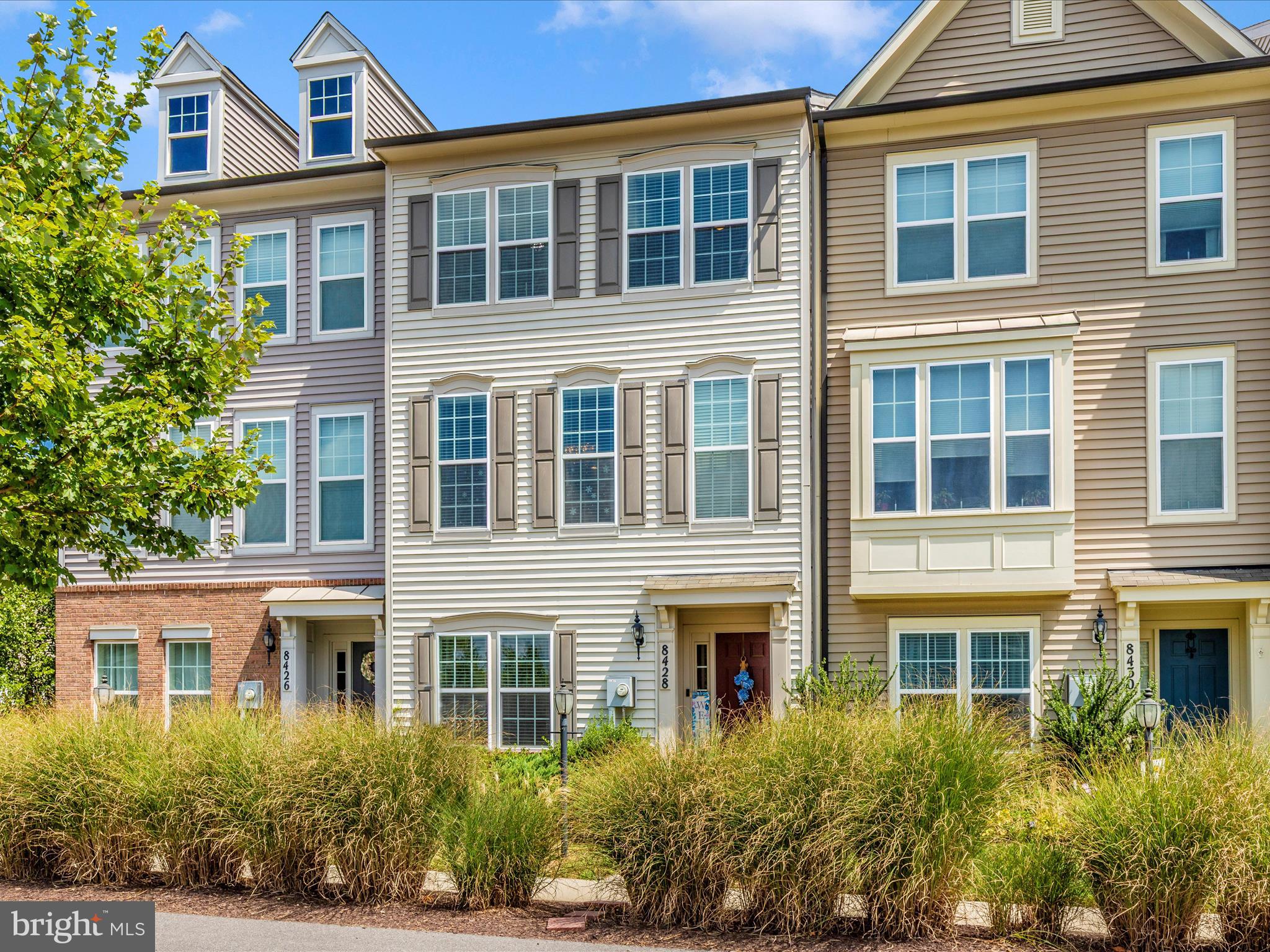 TALLYN RIDGE - Residential