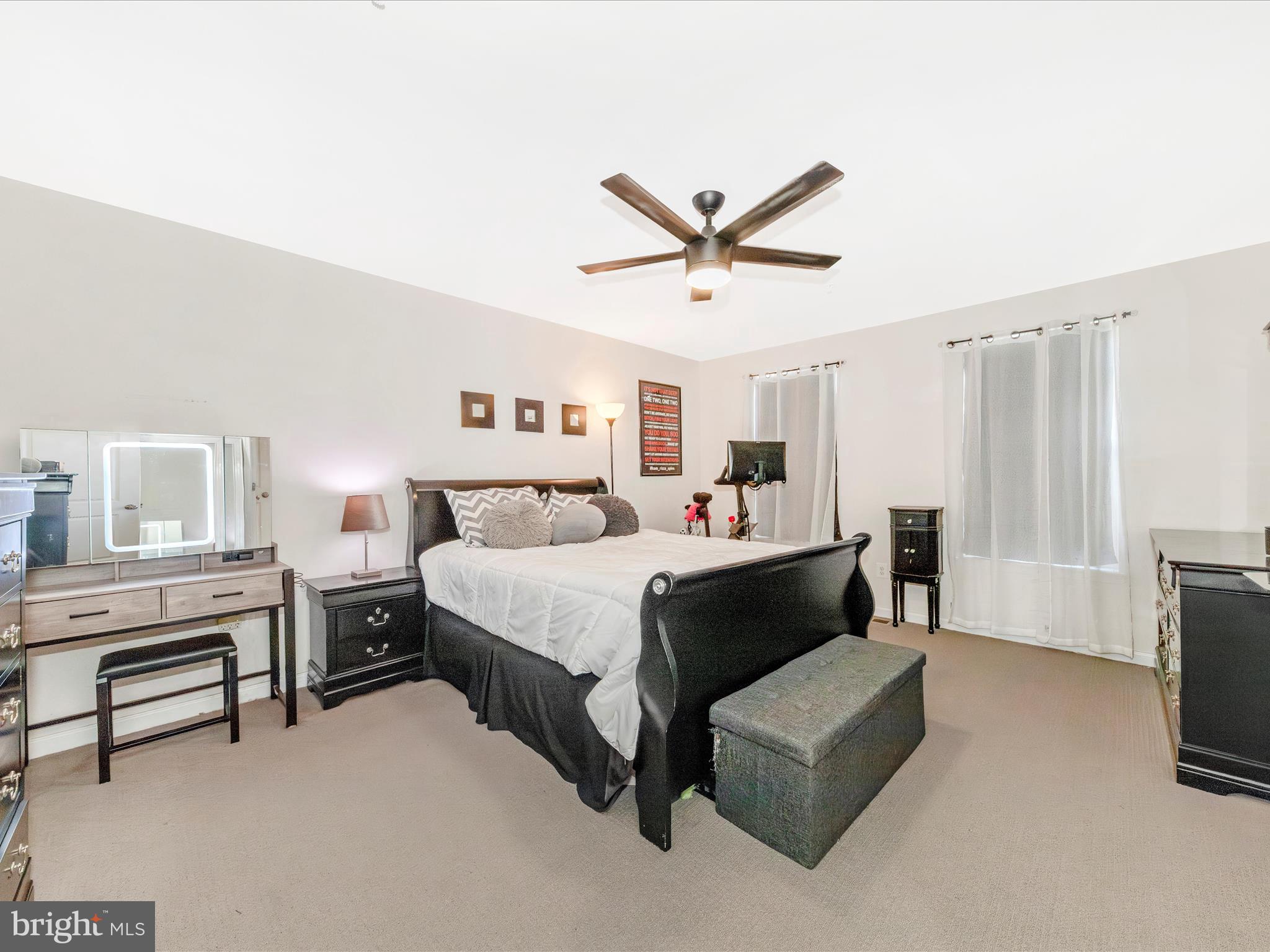 TALLYN RIDGE - Residential