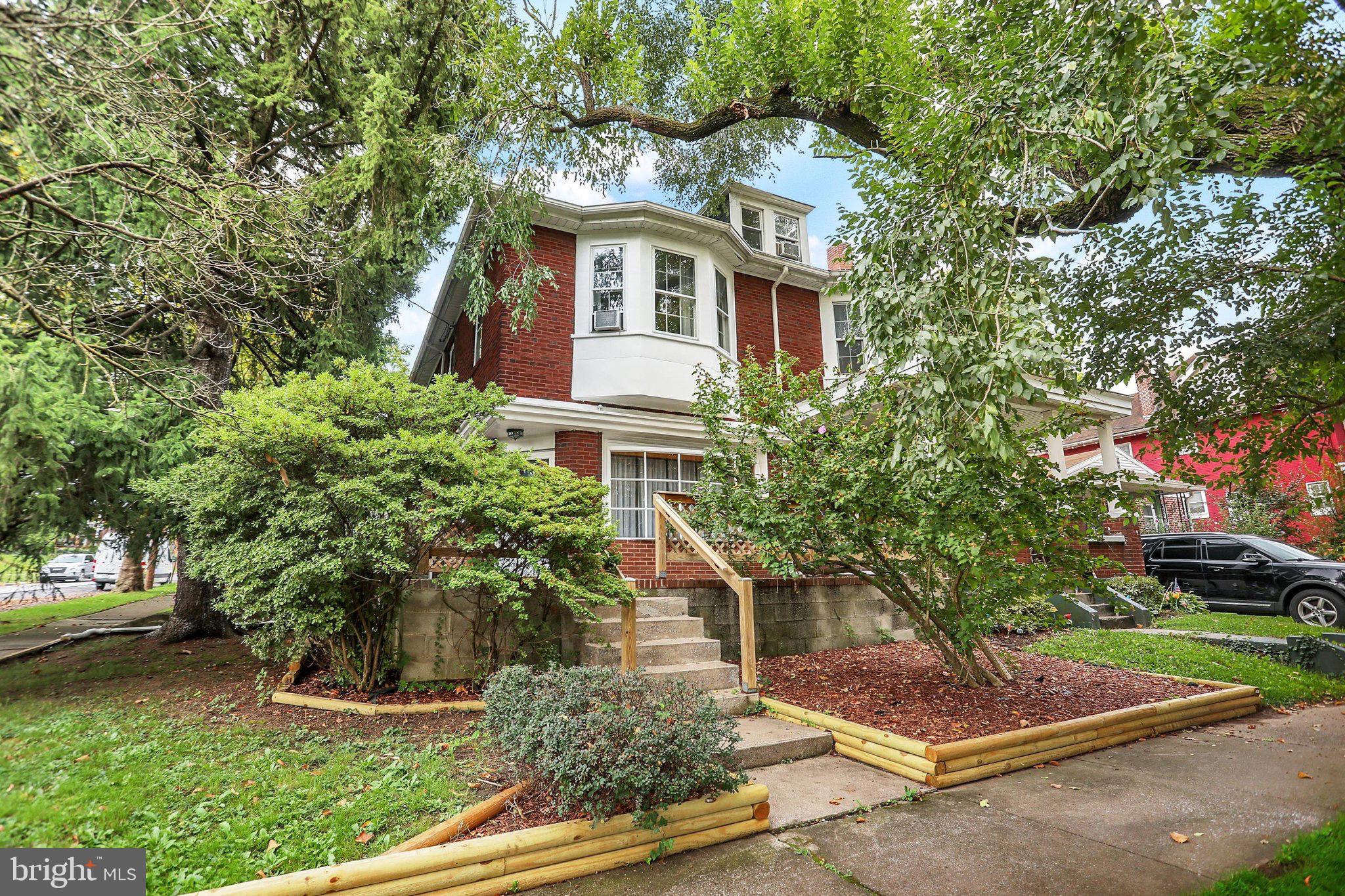 1223 N 14TH STREET