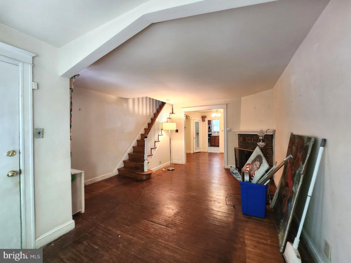 WEST OAK LANE - Residential