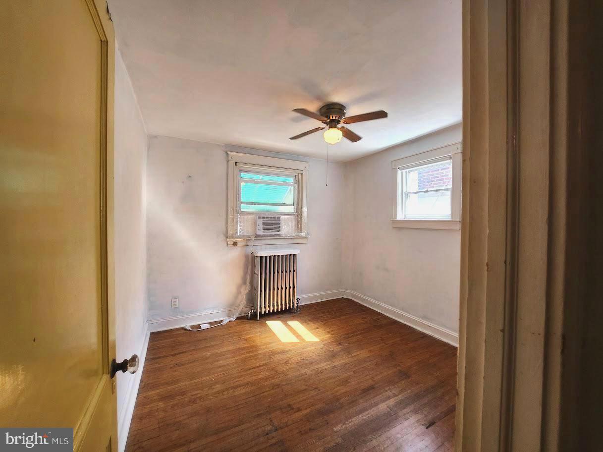 WEST OAK LANE - Residential