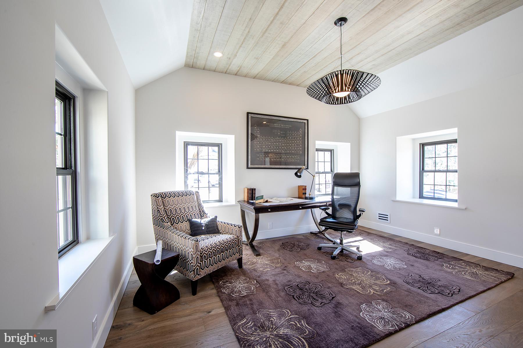 WAYNEFIELD - Residential