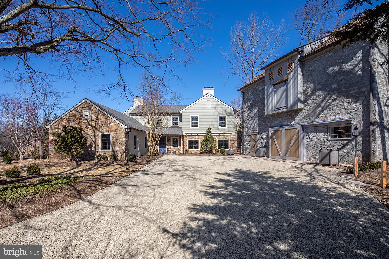 WAYNEFIELD - Residential