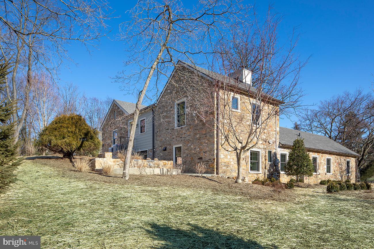 WAYNEFIELD - Residential