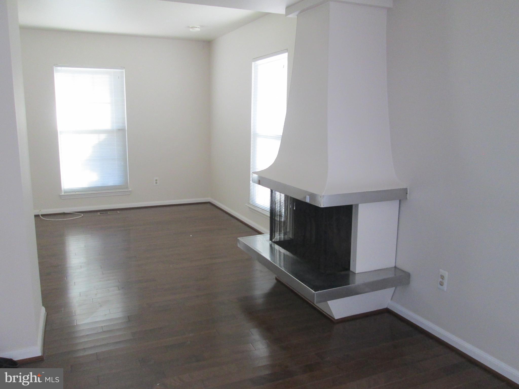 OXON HILL - Residential Lease