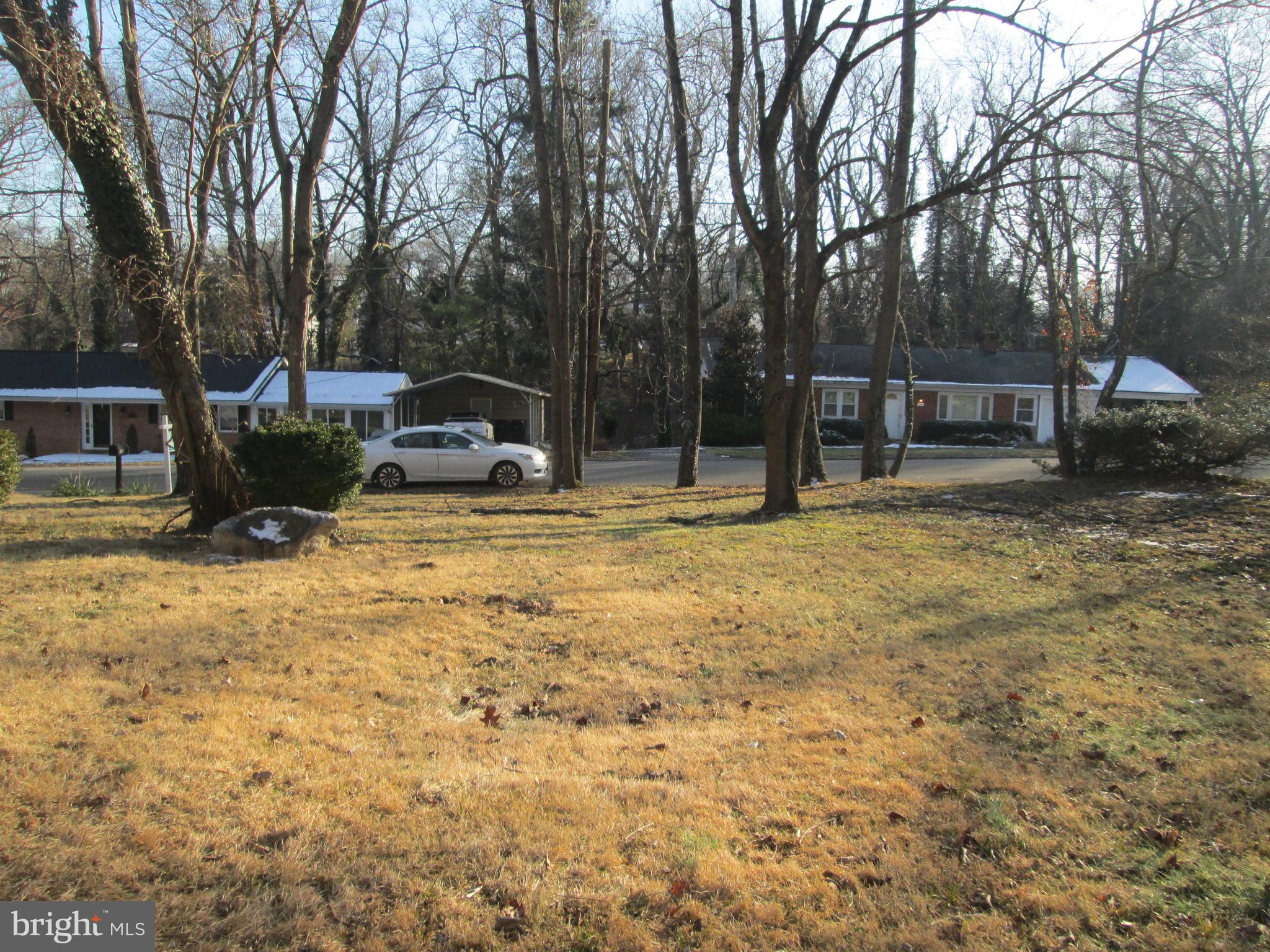 OXON HILL - Residential Lease