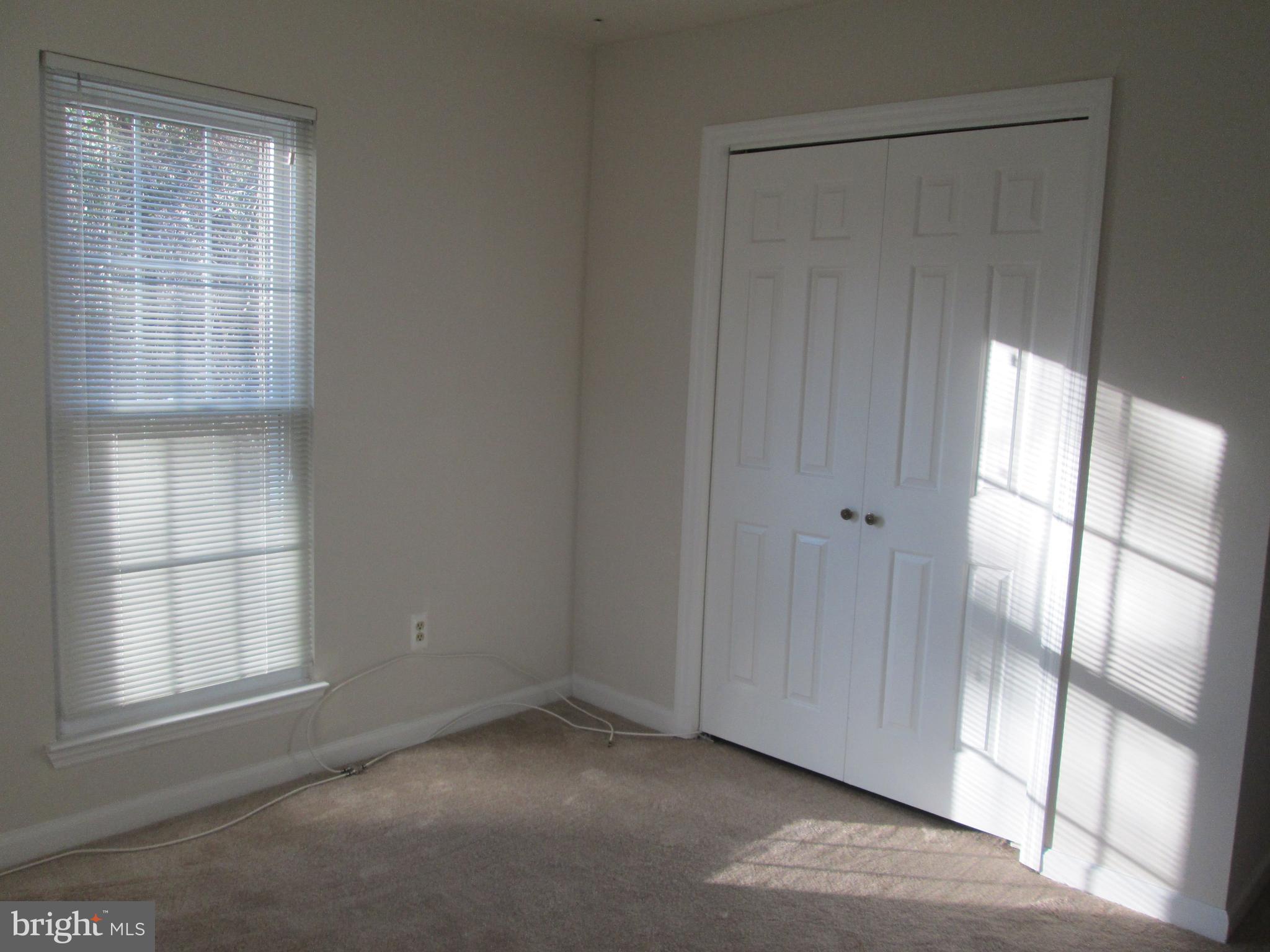 OXON HILL - Residential Lease