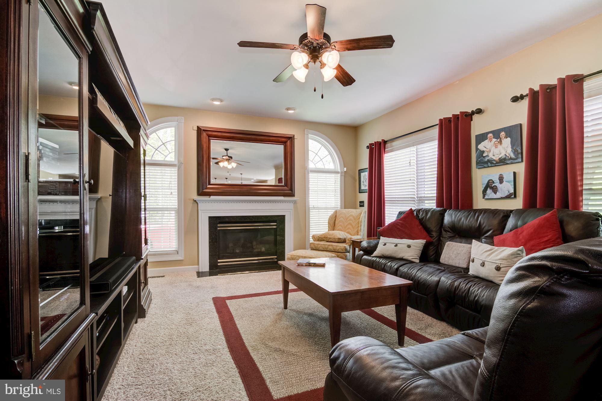 QUEENS GUARD - Residential