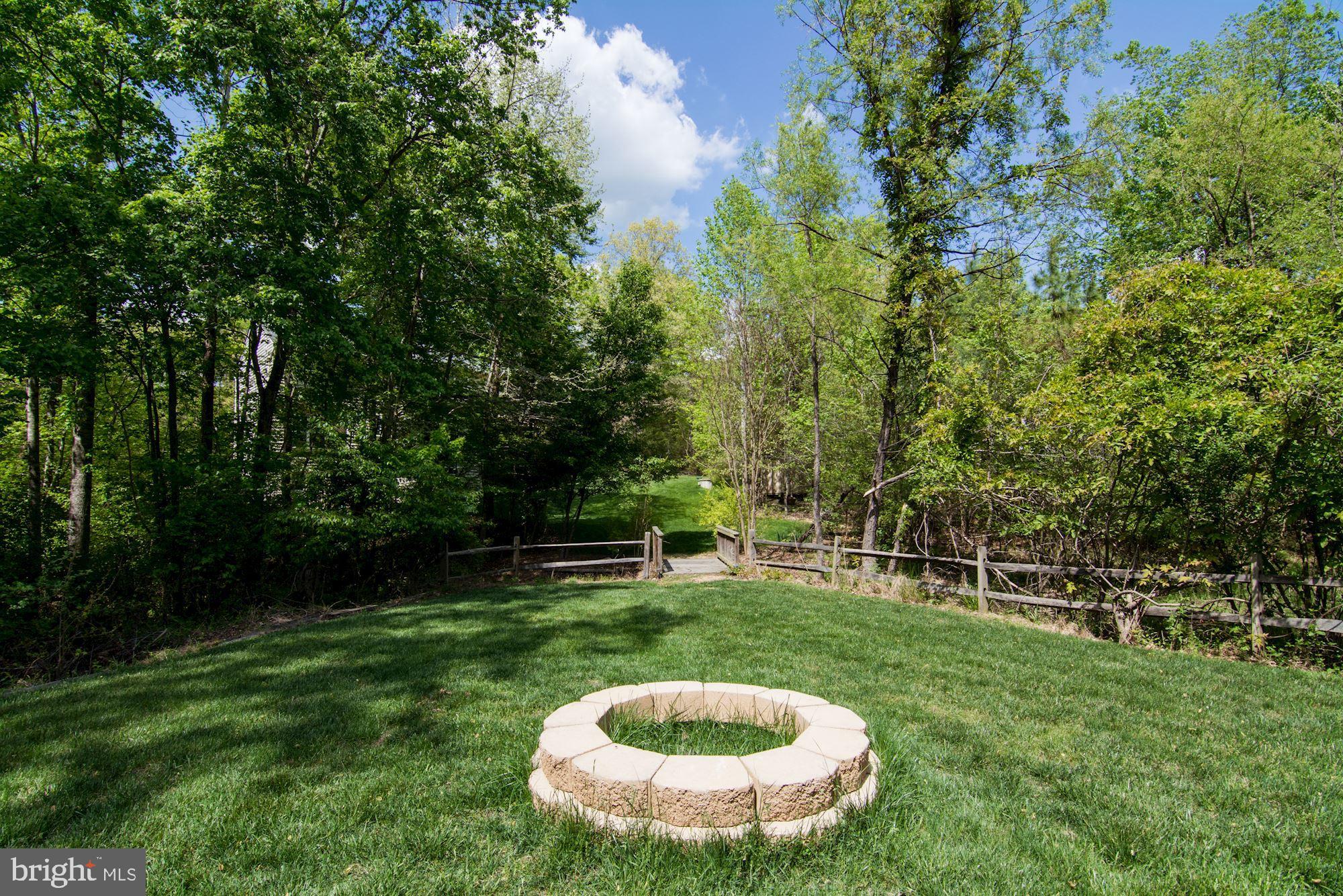 QUEENS GUARD - Residential