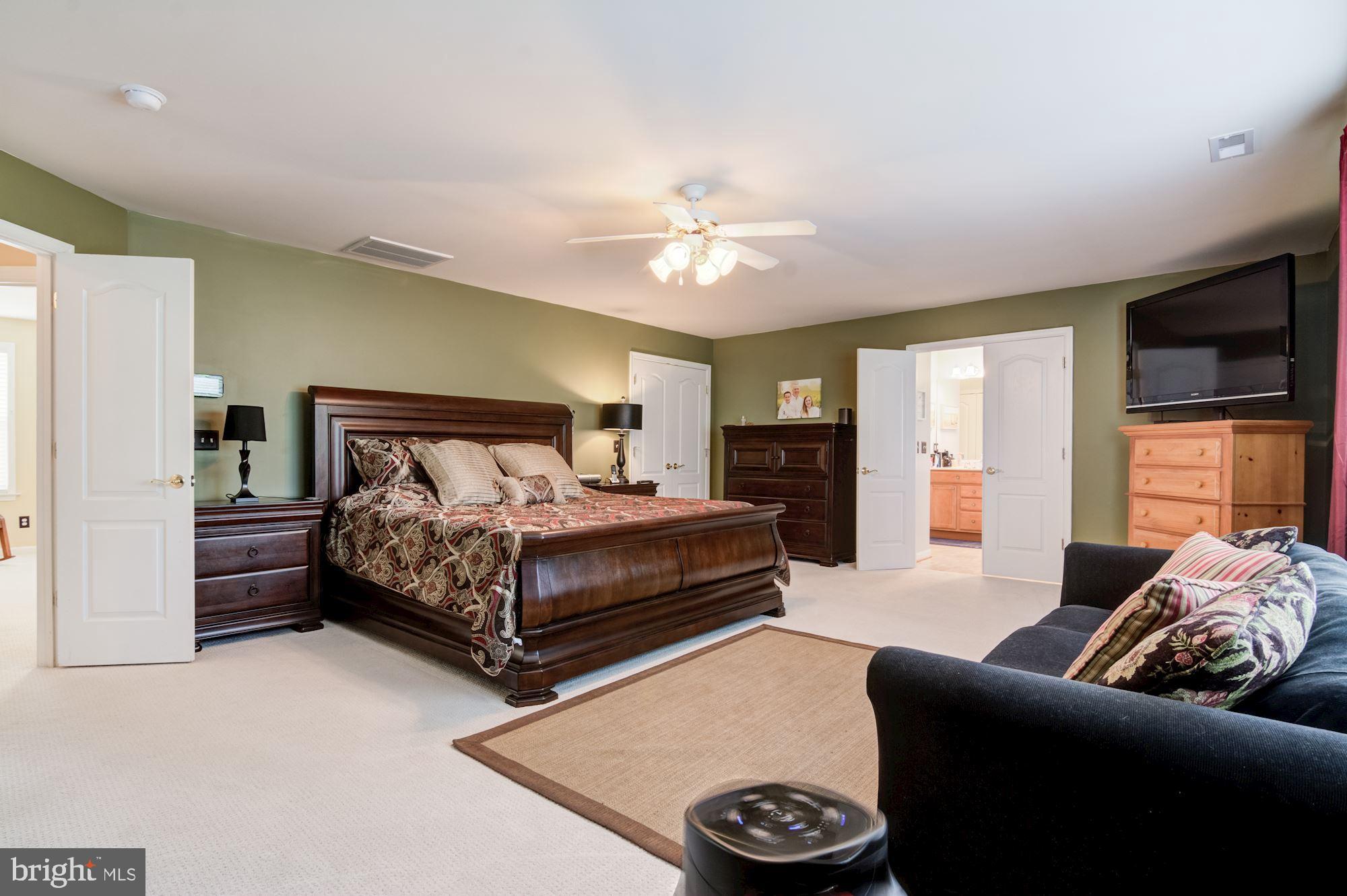 QUEENS GUARD - Residential