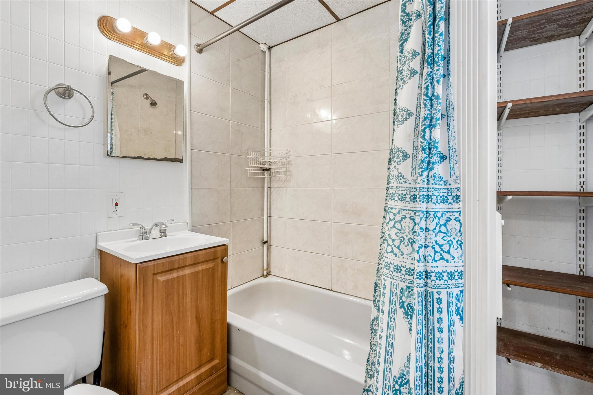 PORT RICHMOND - Residential