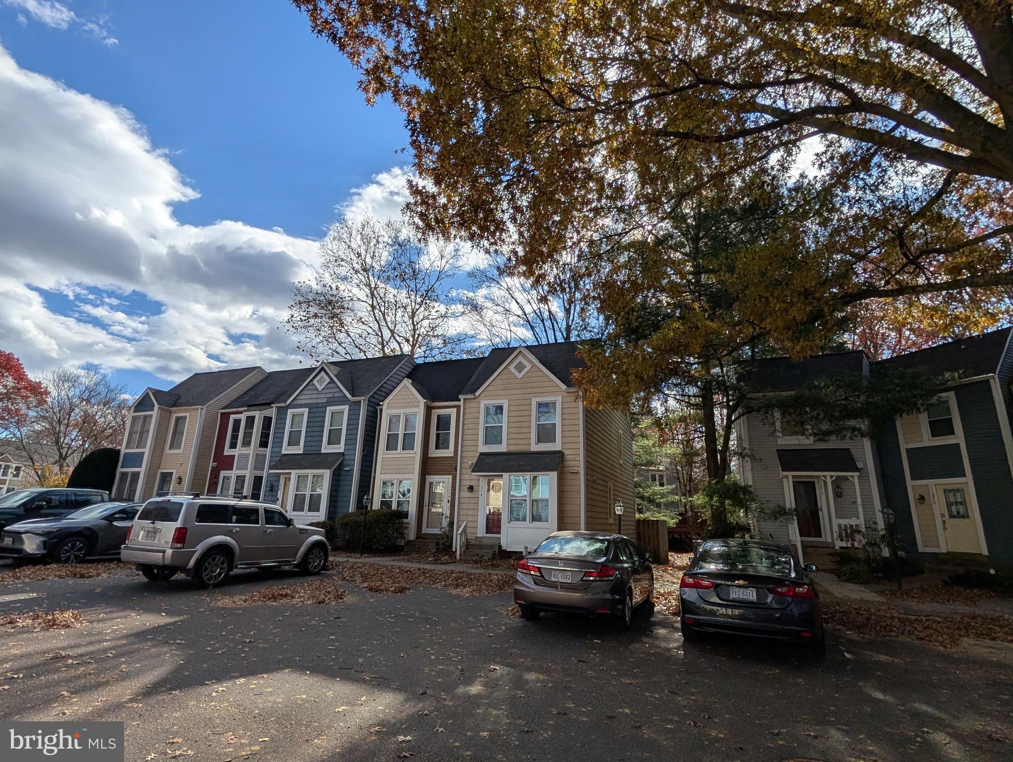 11276 SILENTWOOD LANE