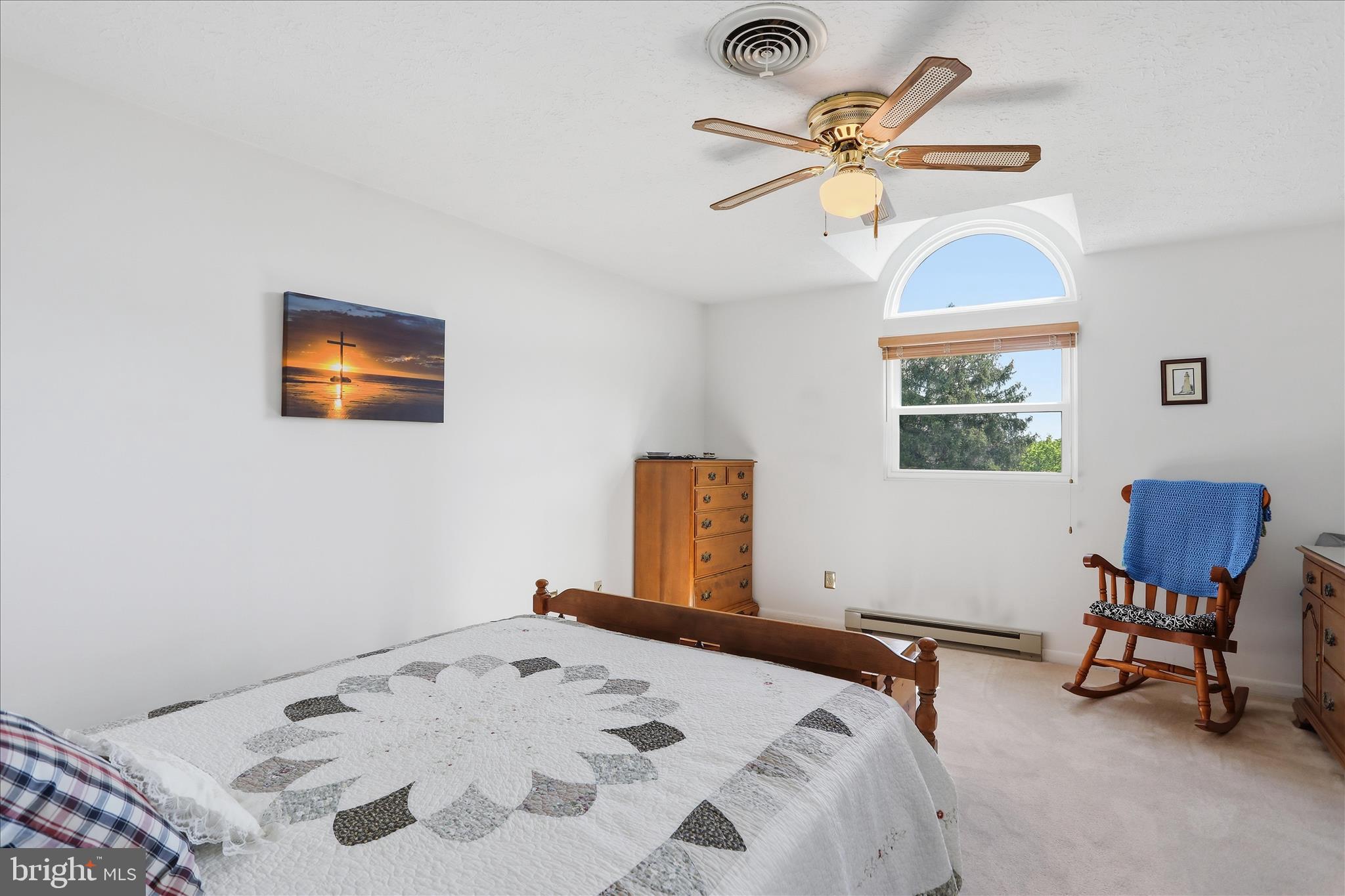 FALLING SPRING MEADOWS - Residential