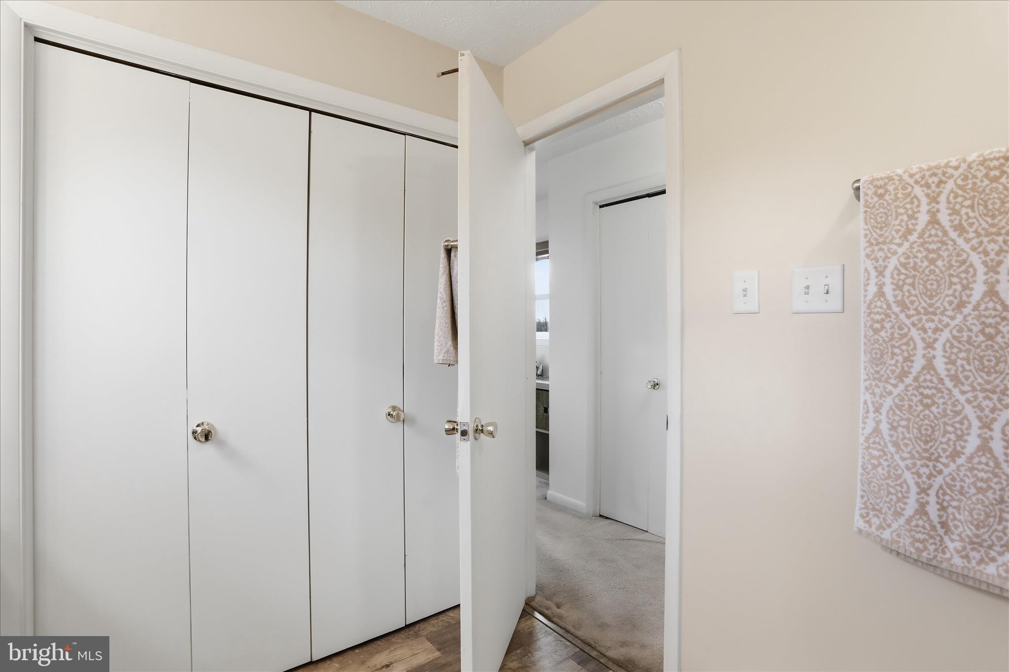 FALLING SPRING MEADOWS - Residential