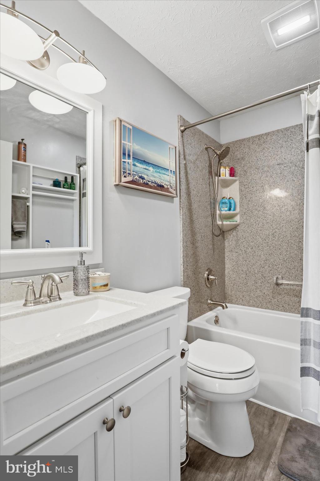 FALLING SPRING MEADOWS - Residential