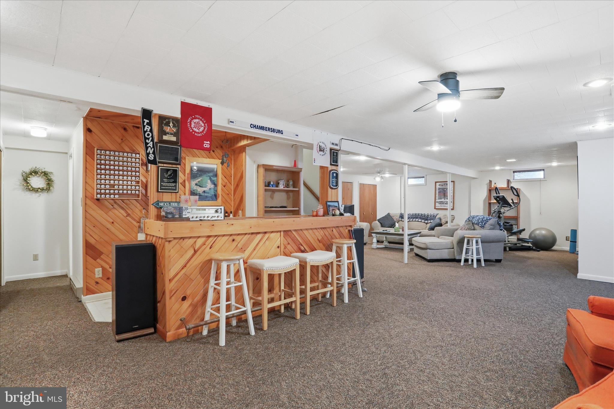 FALLING SPRING MEADOWS - Residential