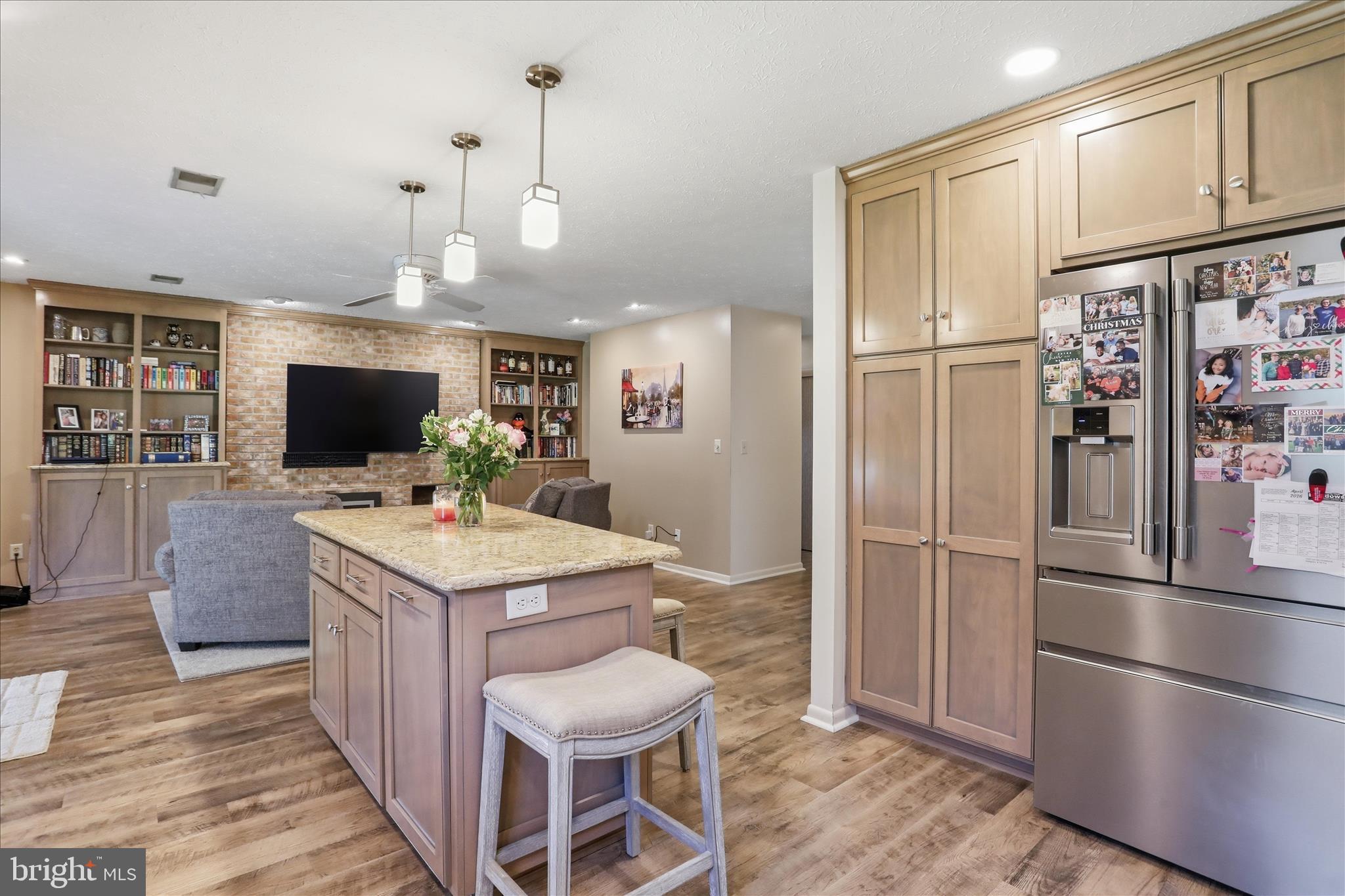 FALLING SPRING MEADOWS - Residential