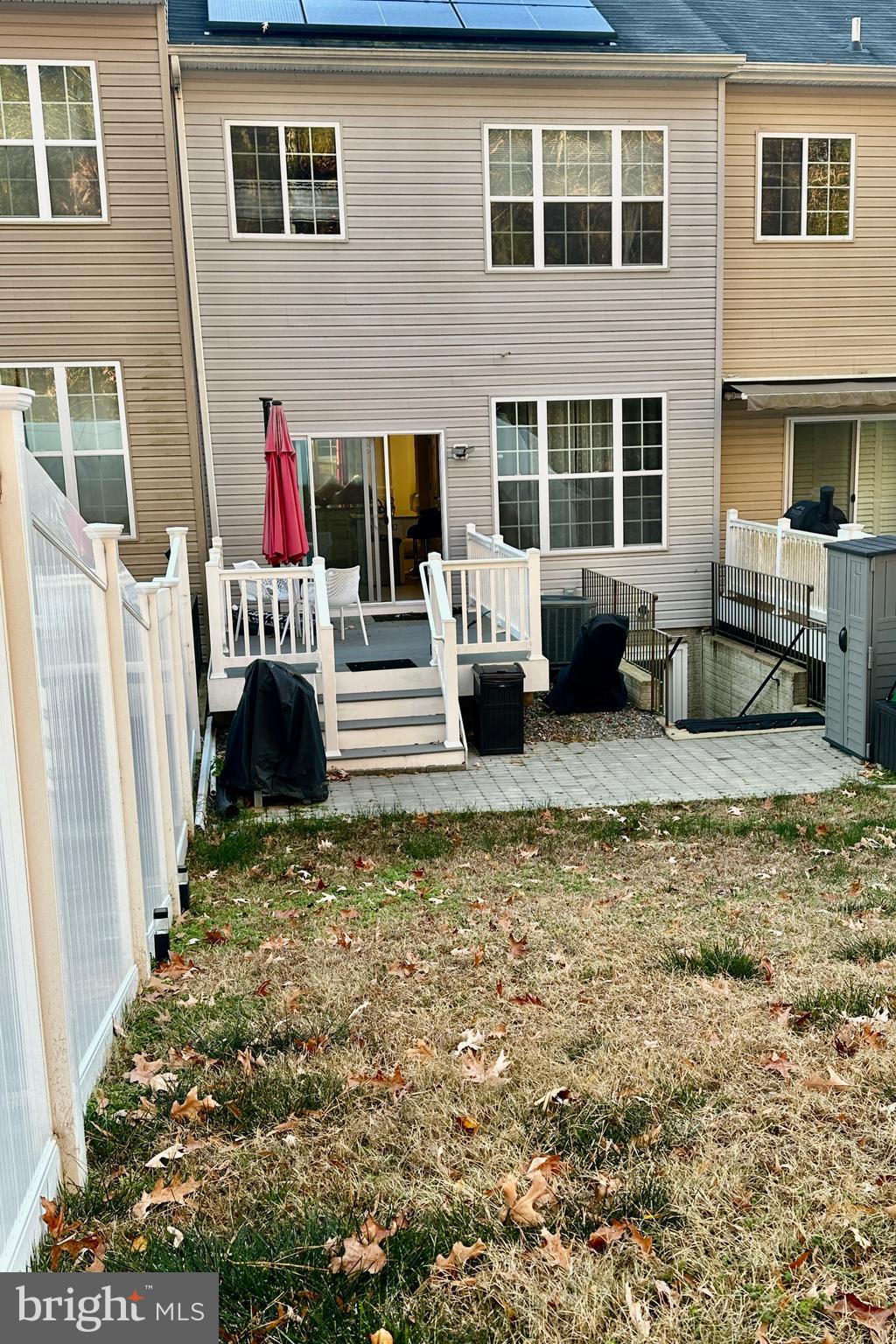 ELIZABETH HILLS - Residential Lease