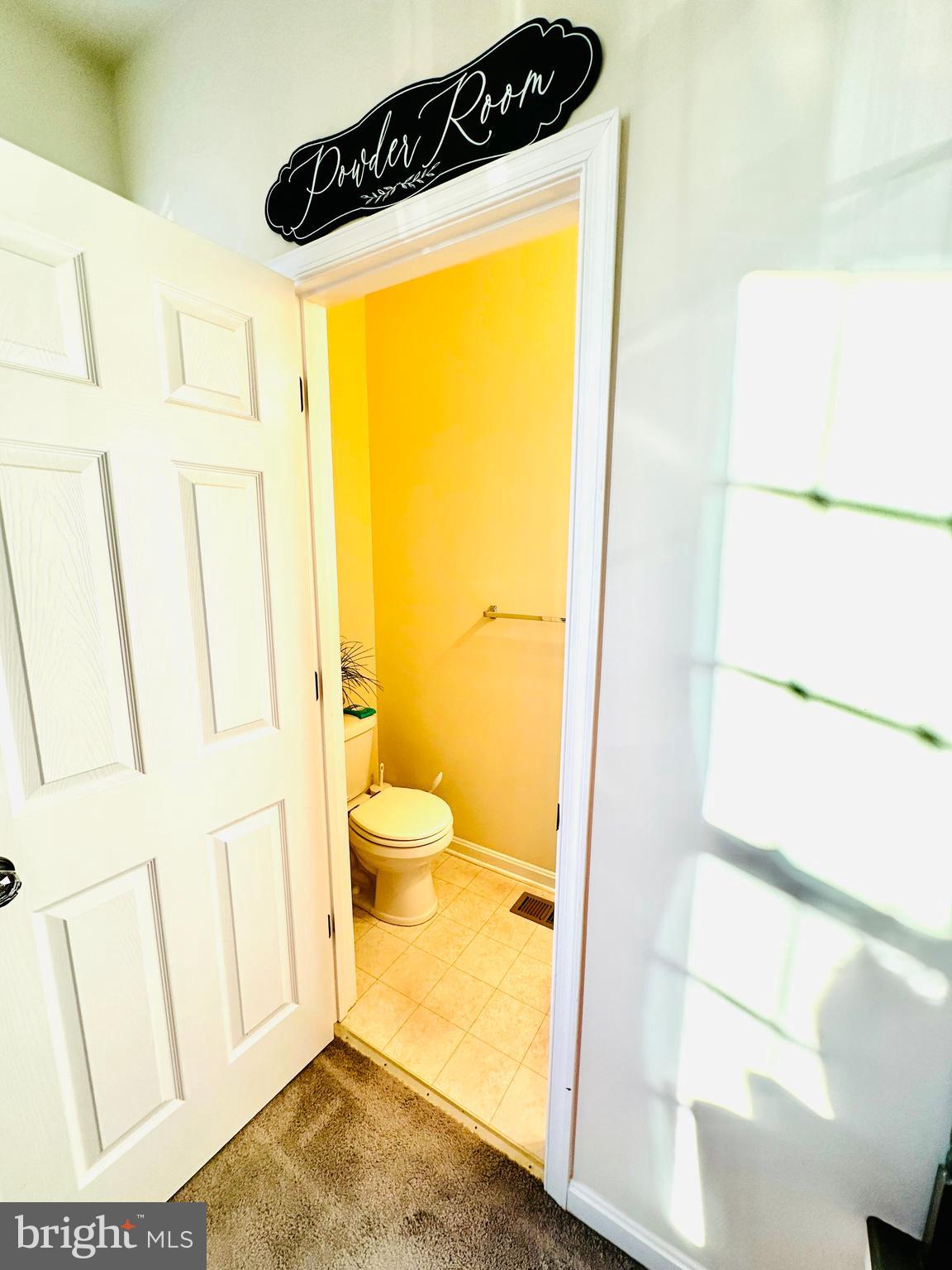 ELIZABETH HILLS - Residential Lease